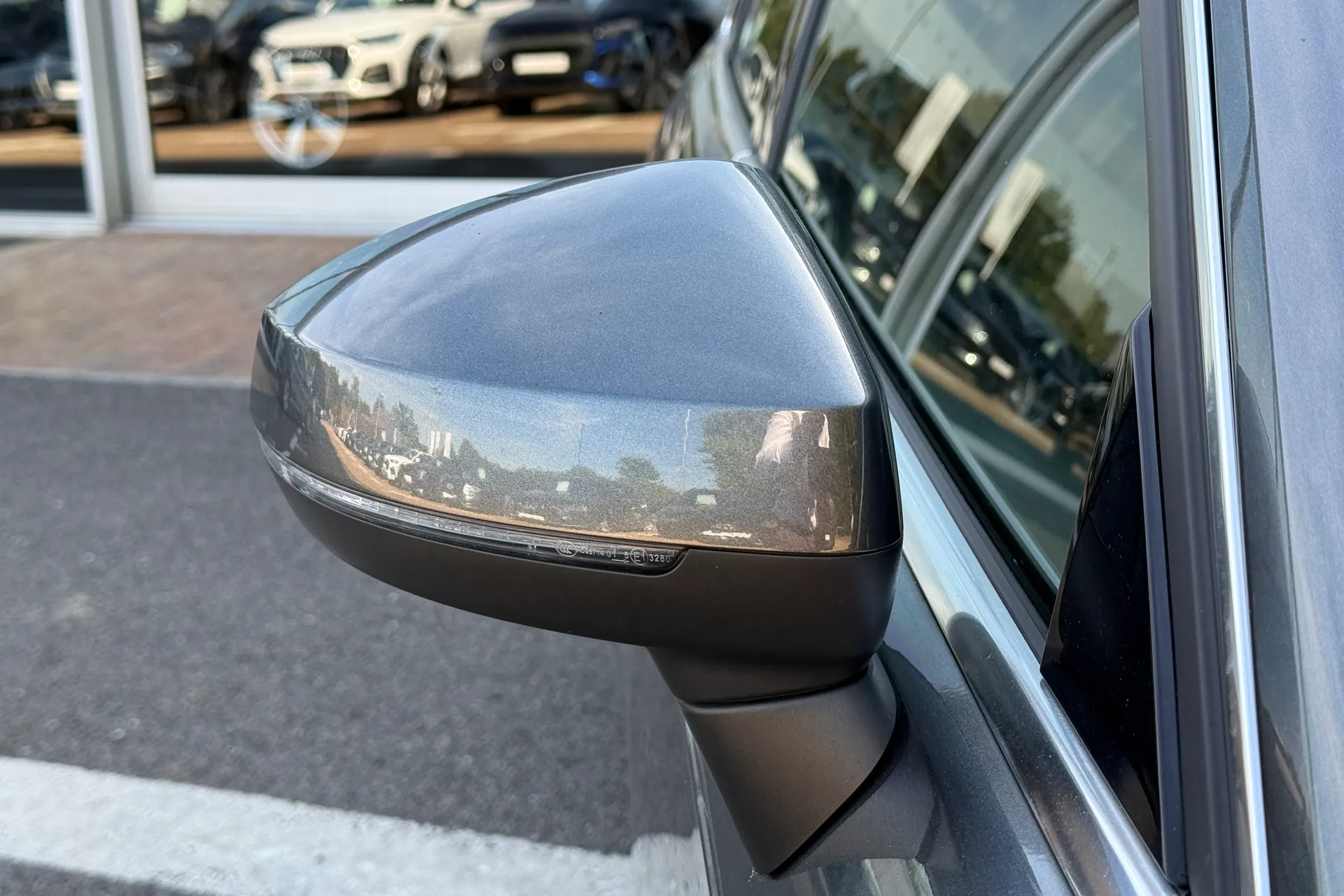 Audi A3 thumbnail image number 10
