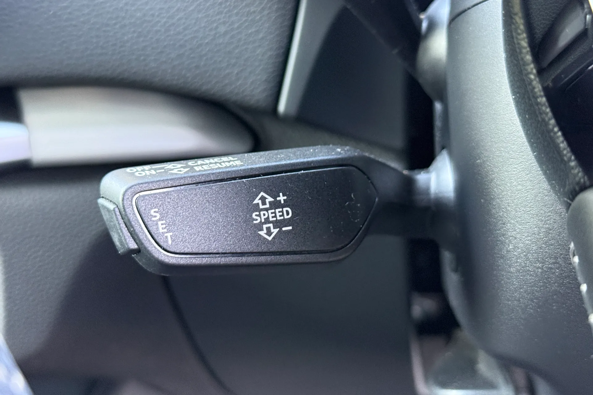 Audi A3 thumbnail image number 13