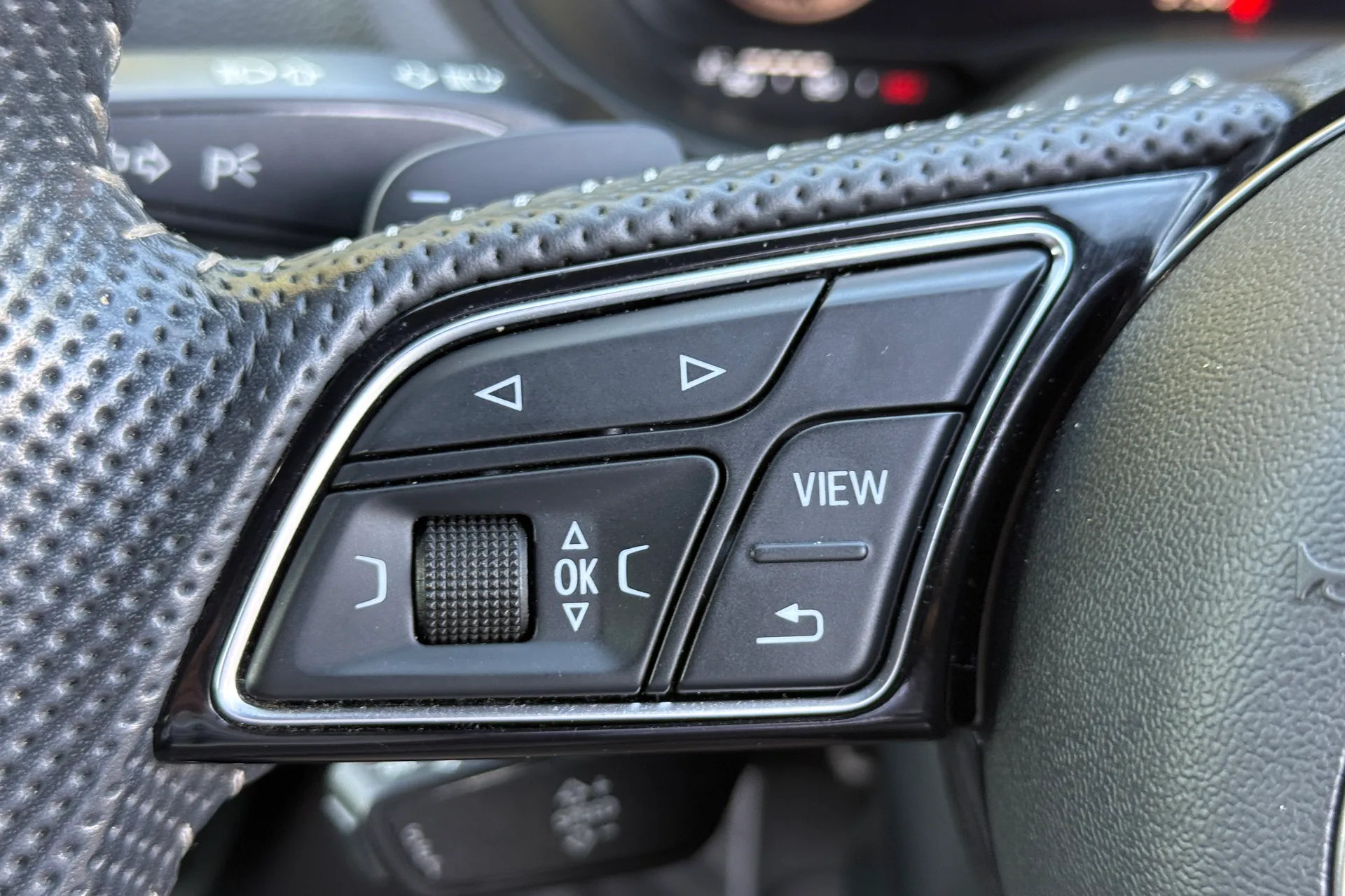 Audi A3 thumbnail image number 23