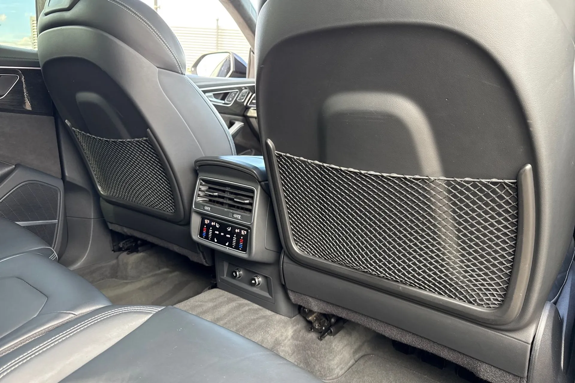 Audi Q8 thumbnail image number 53
