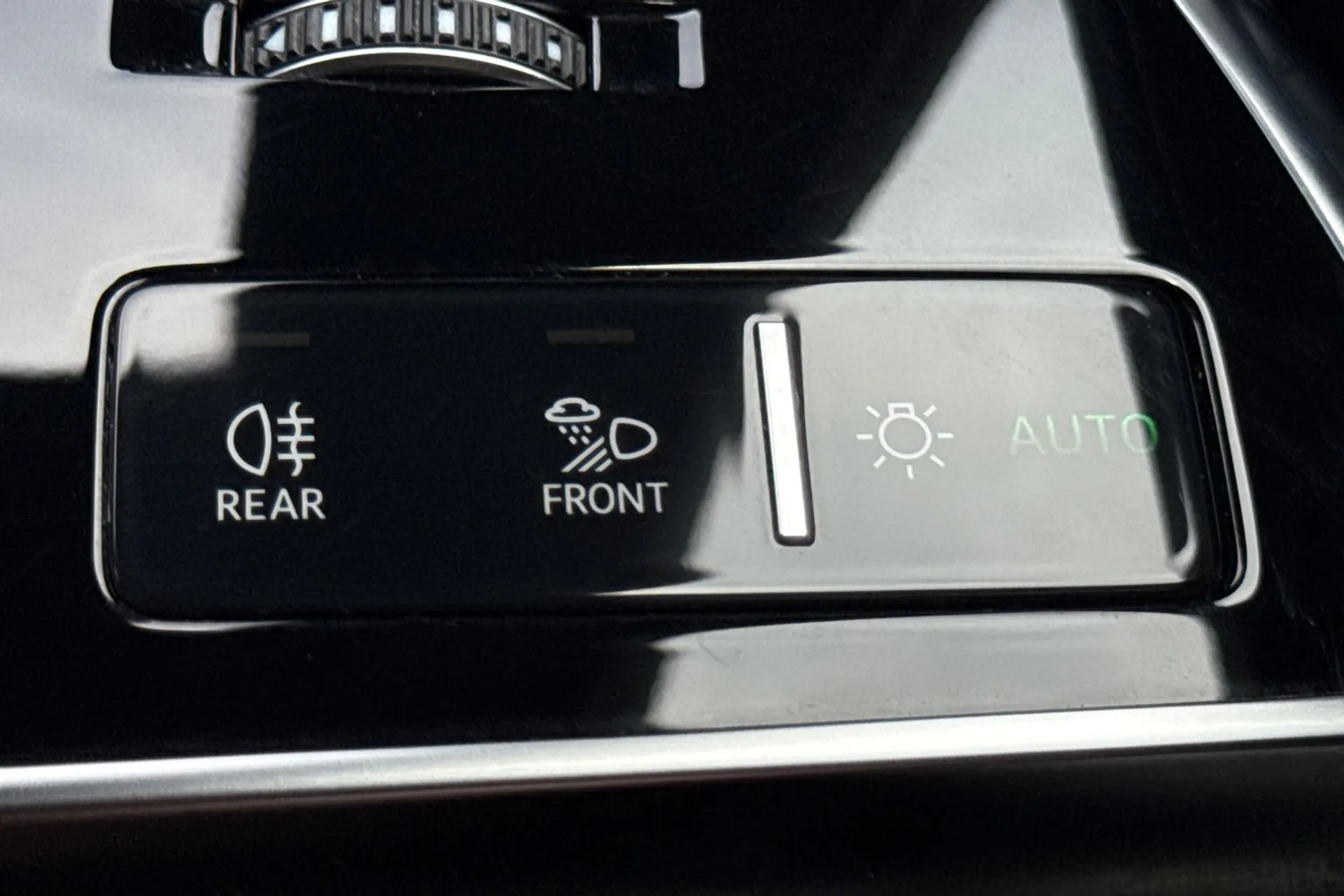 Audi Q8 thumbnail image number 28