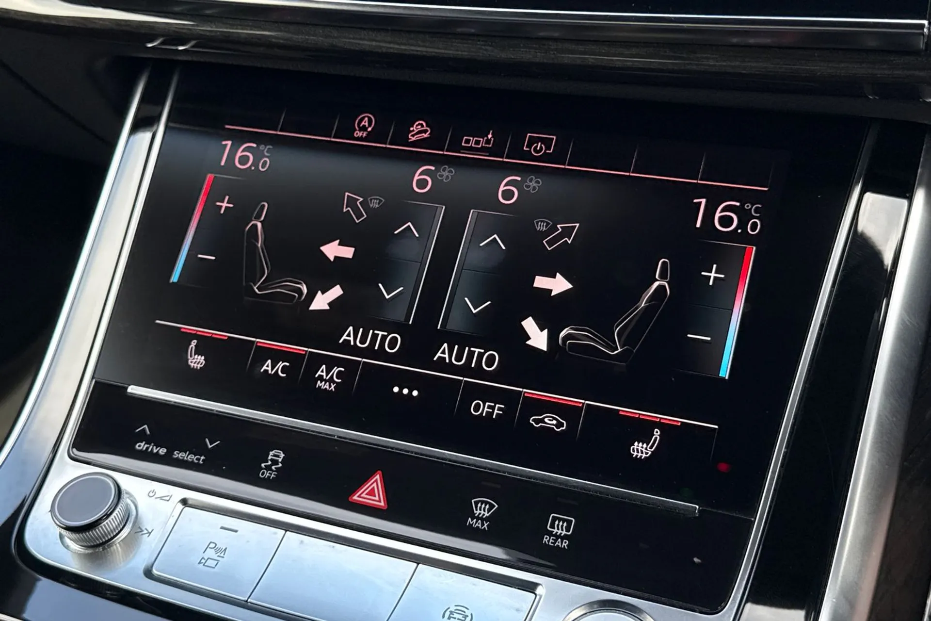 Audi Q8 thumbnail image number 18