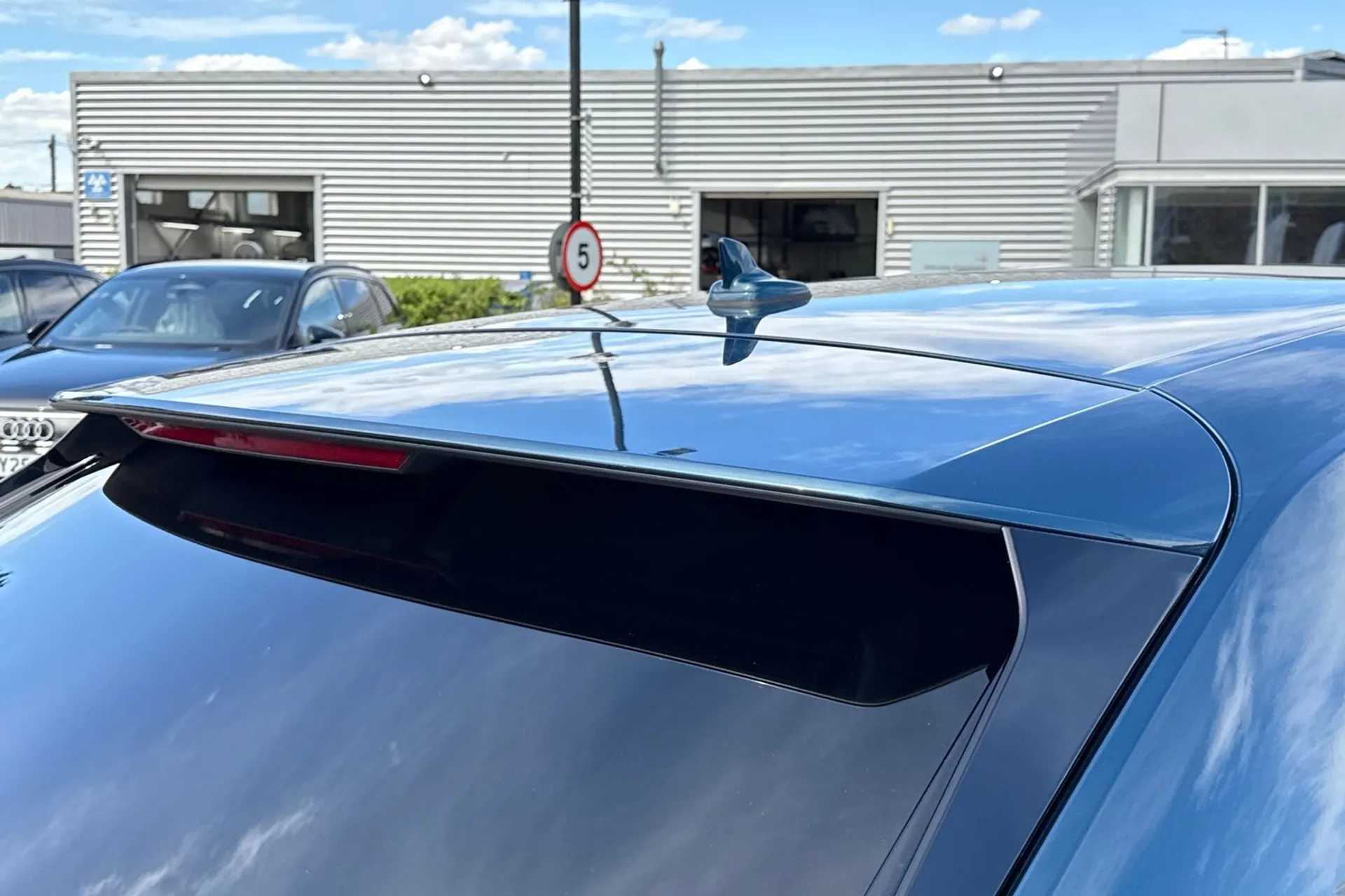 Audi Q8 thumbnail image number 56