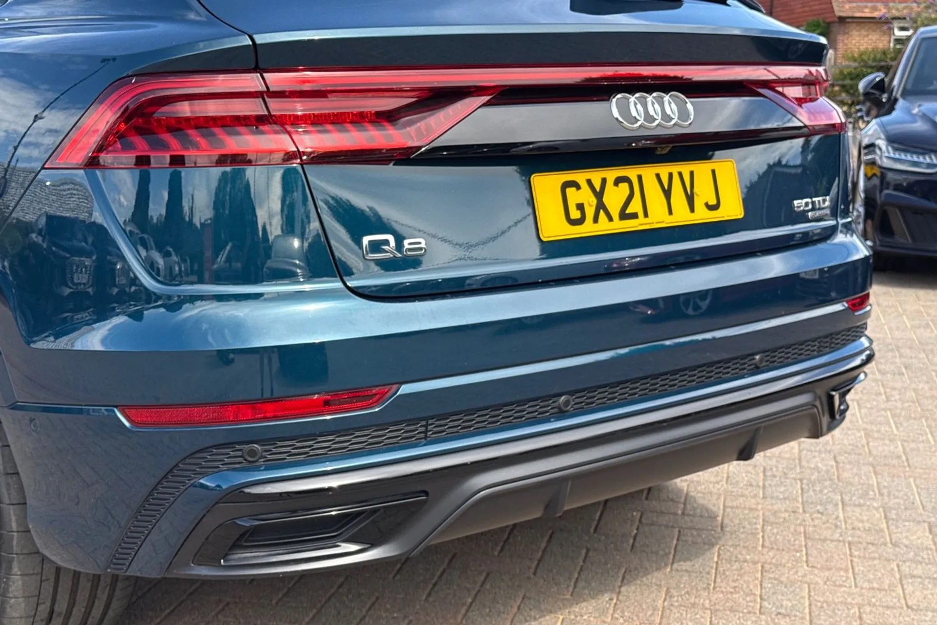 Audi Q8 thumbnail image number 57