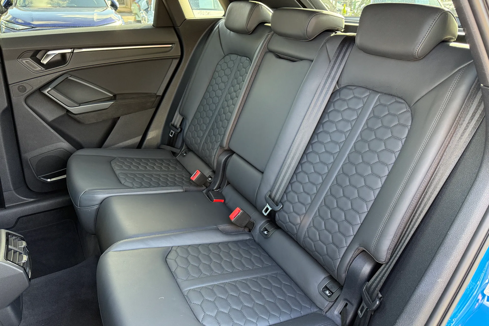 Audi RS Q3 thumbnail image number 45