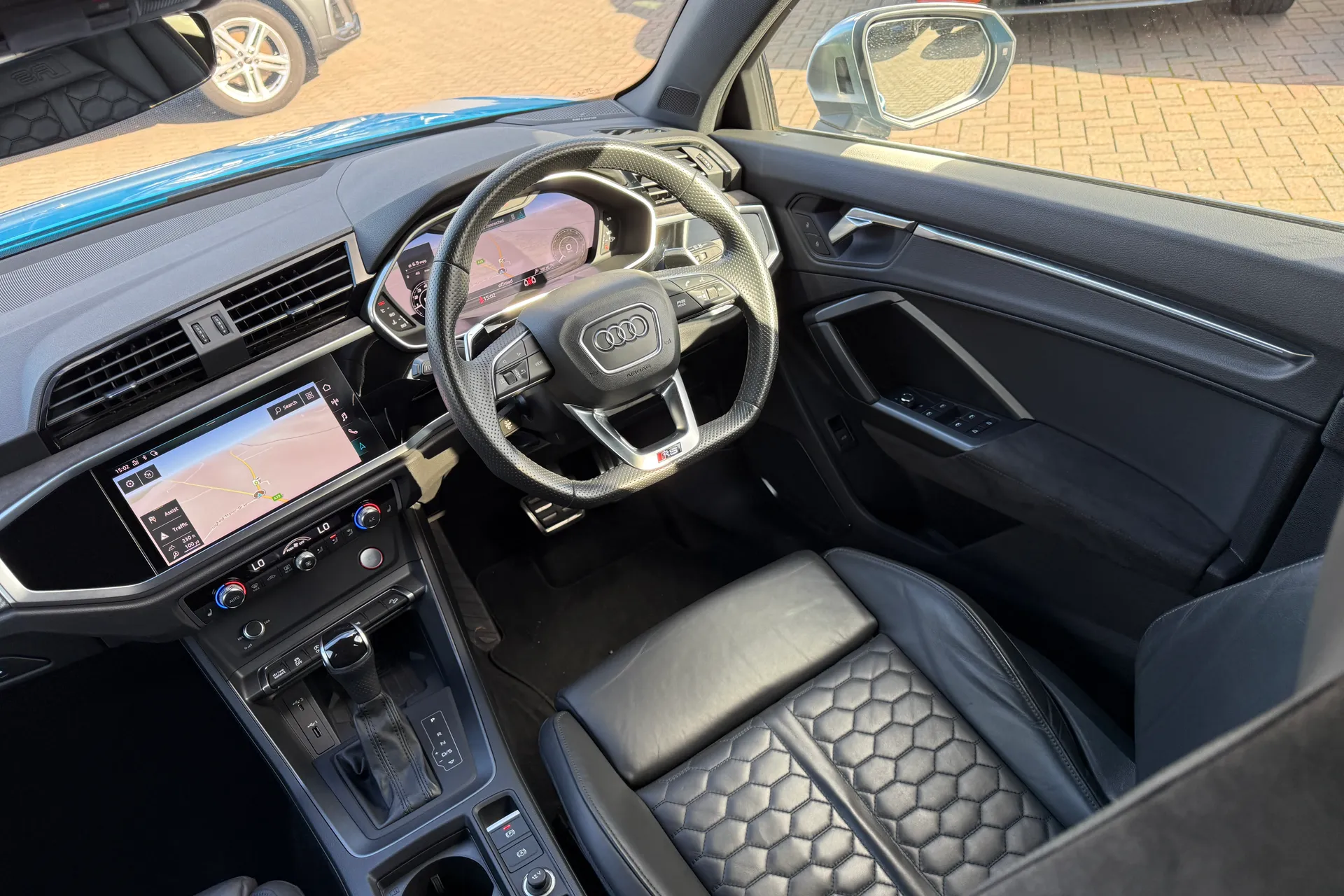 Audi RS Q3 thumbnail image number 44