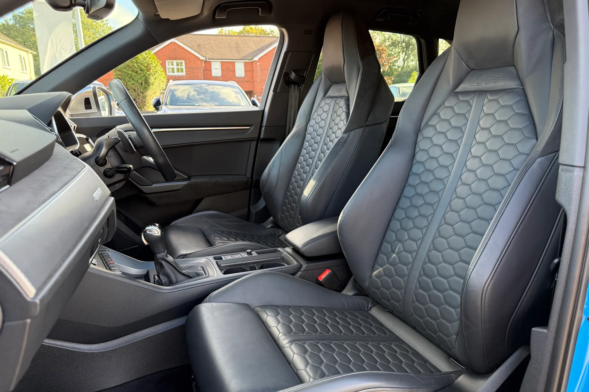 Audi RS Q3 thumbnail image number 33