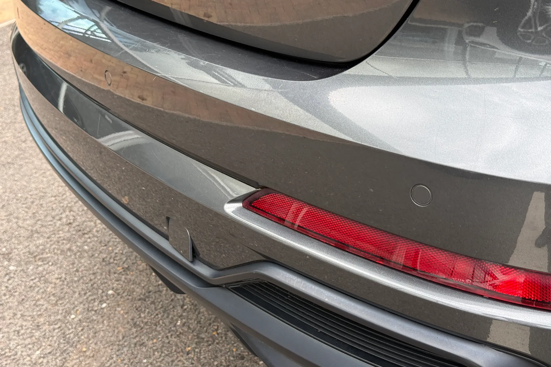 Audi Q3 thumbnail image number 43