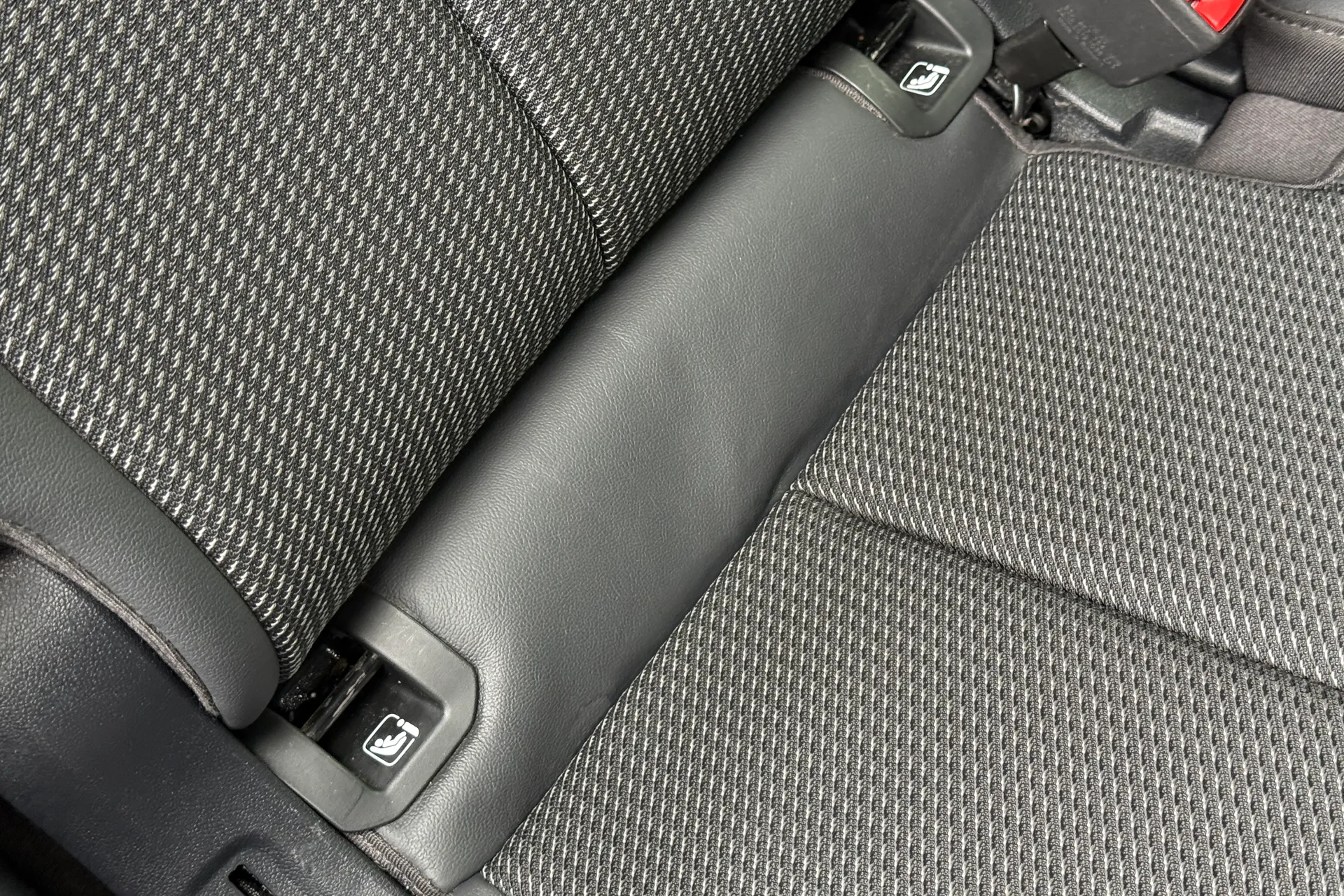 Audi Q3 thumbnail image number 37