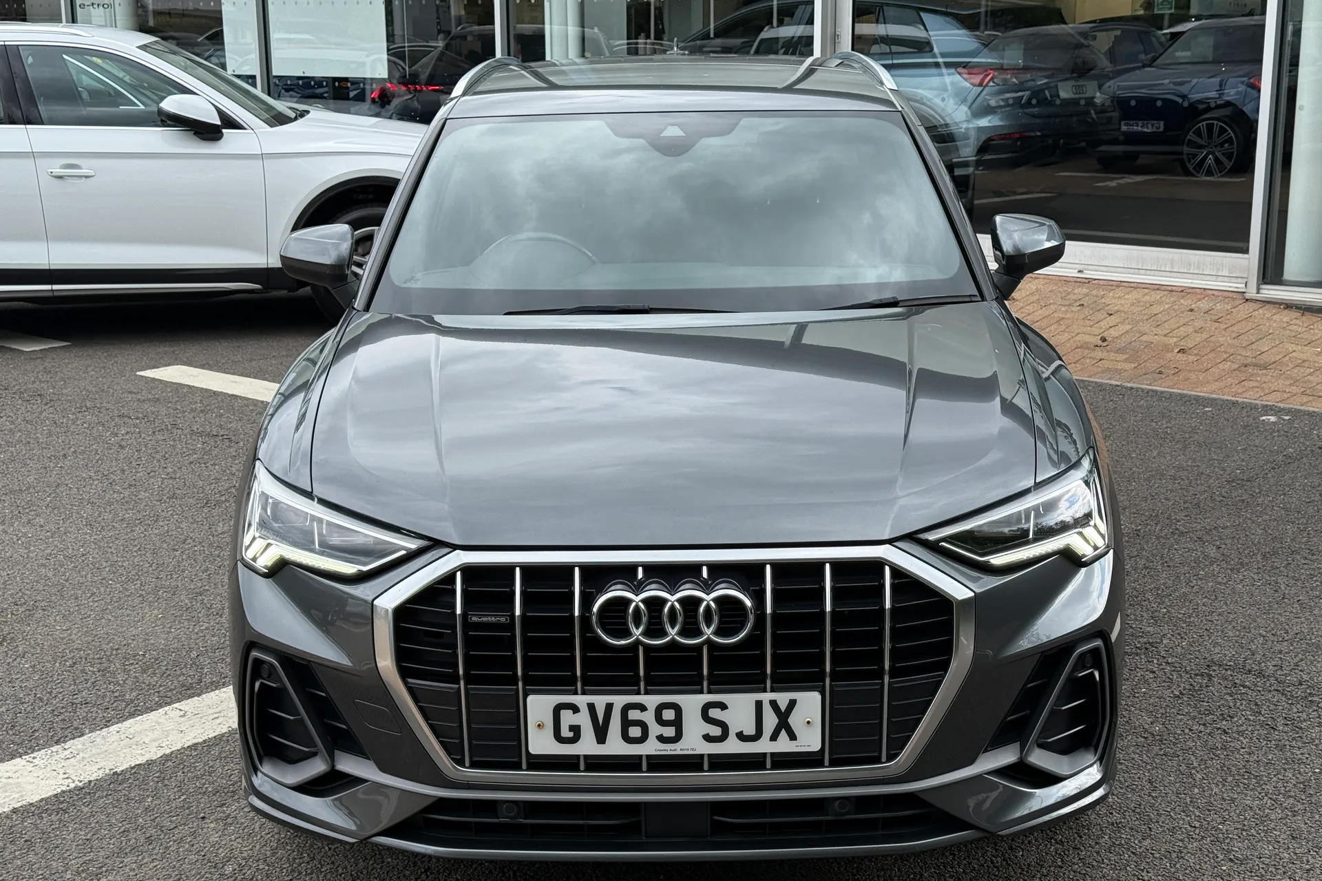 Audi Q3 thumbnail image number 58