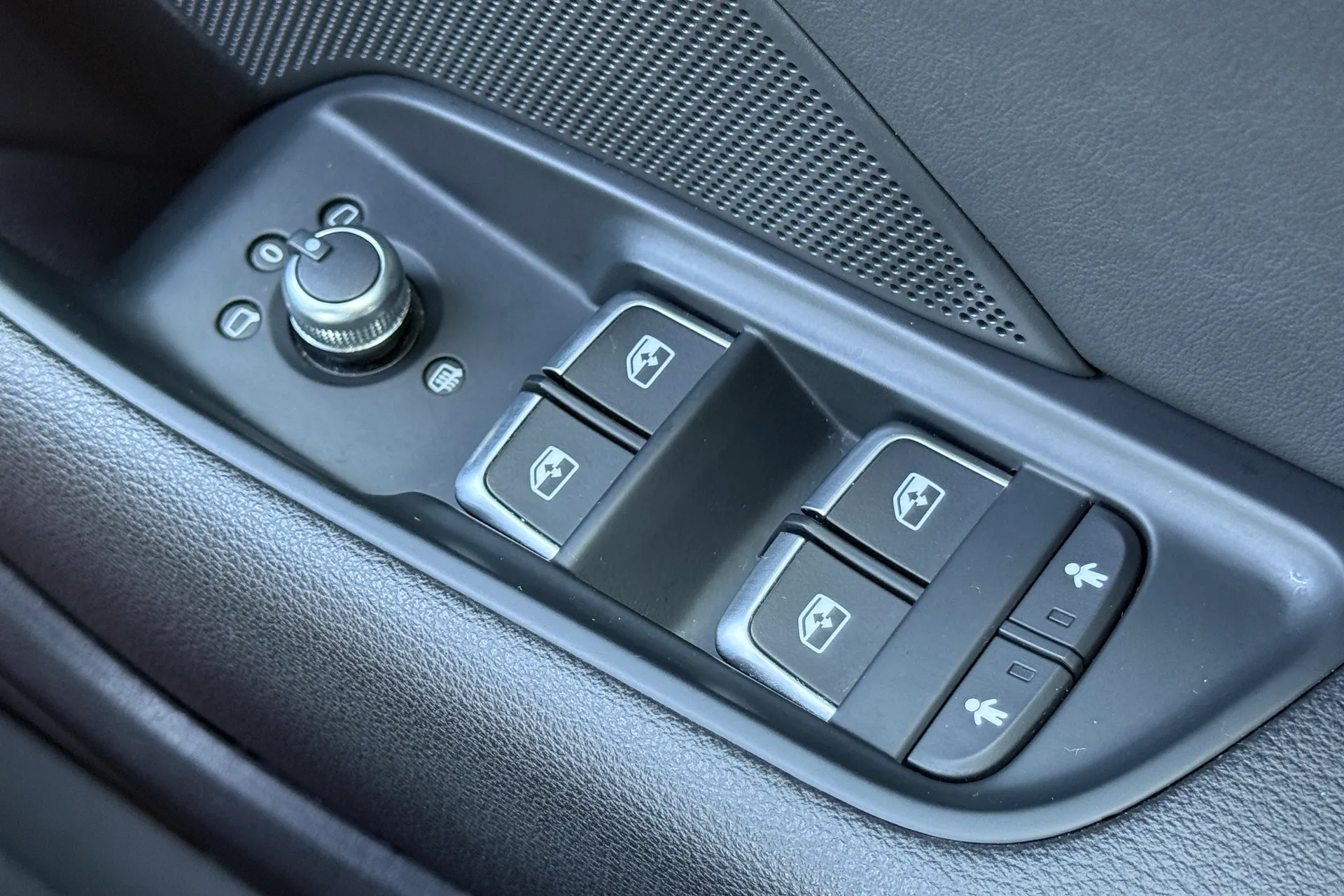 Audi A3 thumbnail image number 15