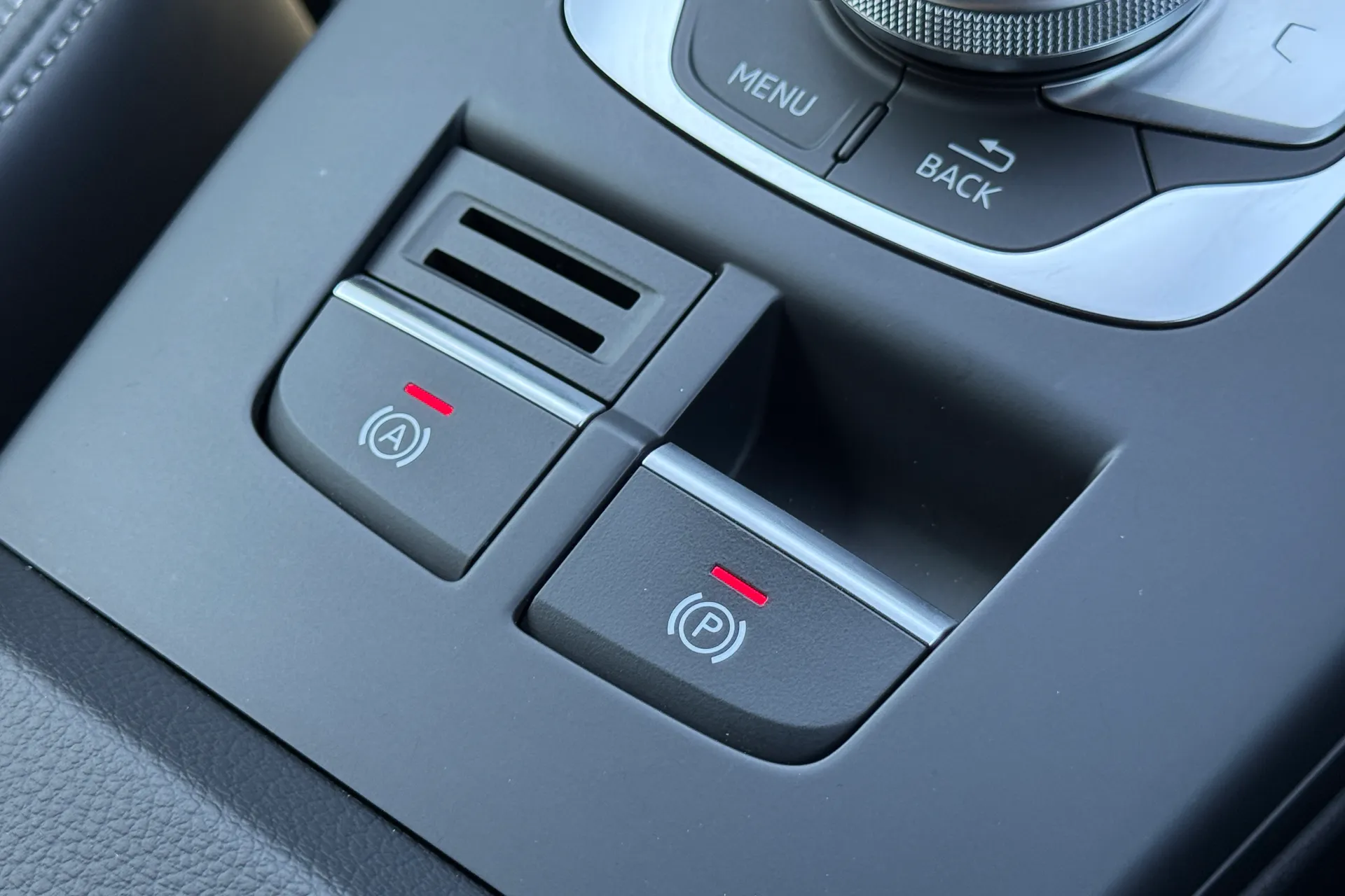 Audi A3 thumbnail image number 36
