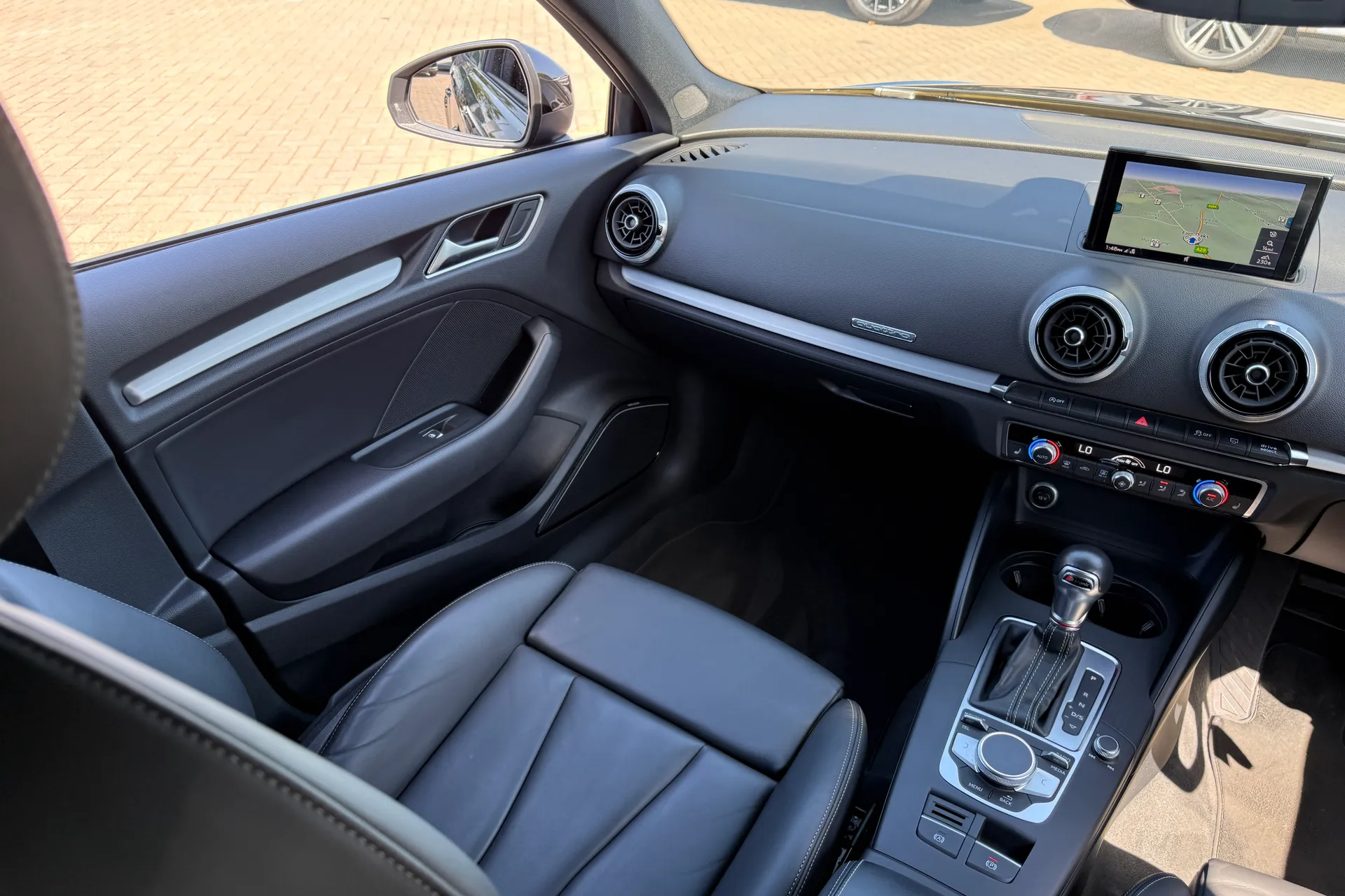 Audi A3 thumbnail image number 34