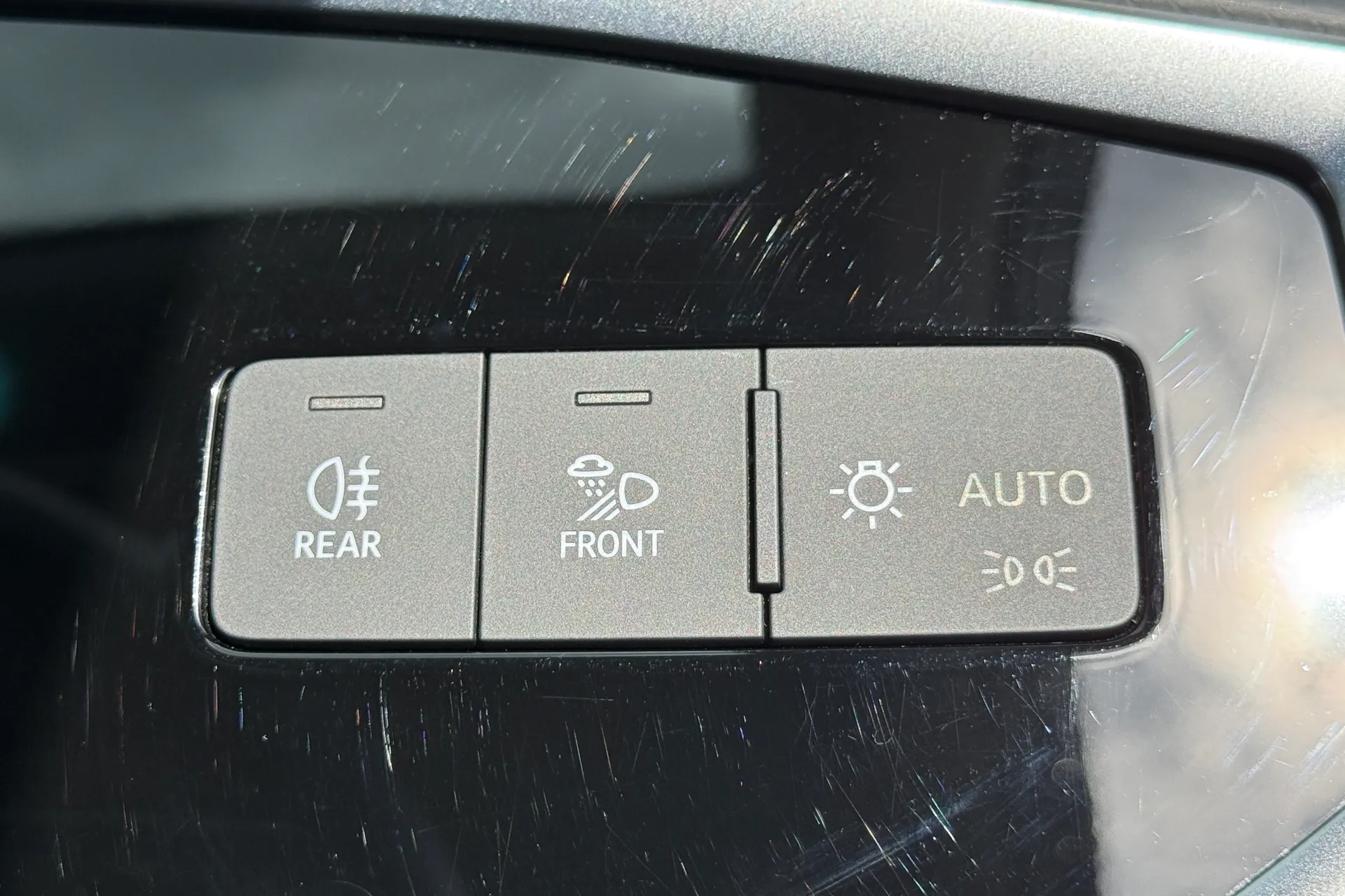Audi Q3 thumbnail image number 24