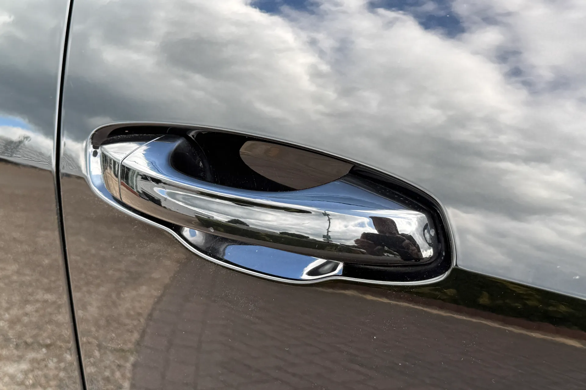 Audi Q3 thumbnail image number 51