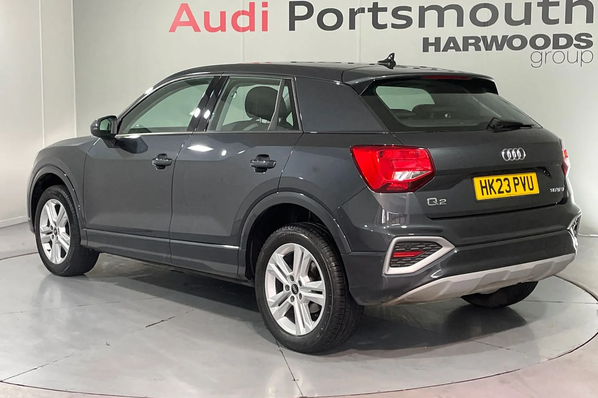 Audi Q2 thumbnail image number 8