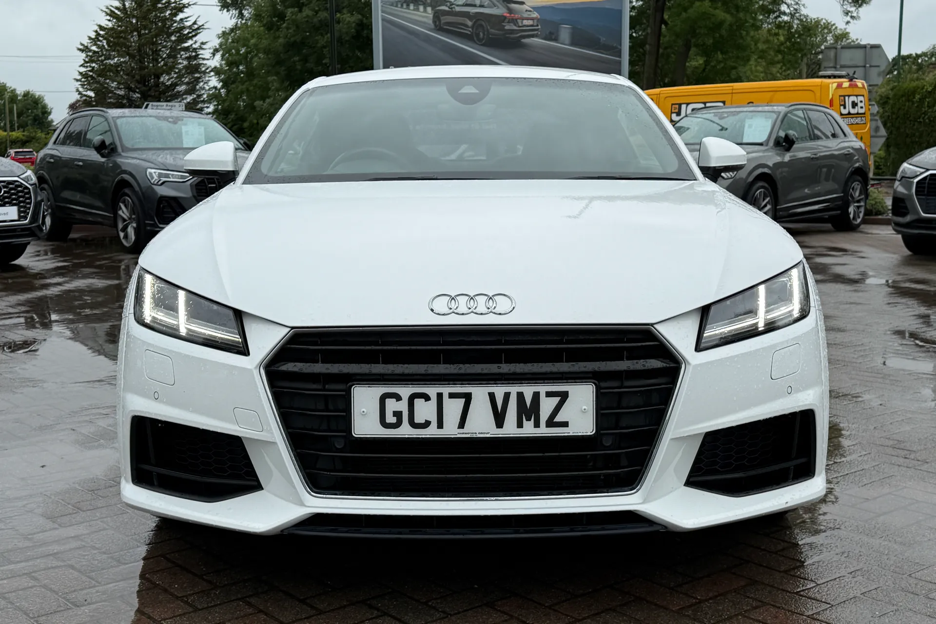 Audi TT thumbnail image number 22