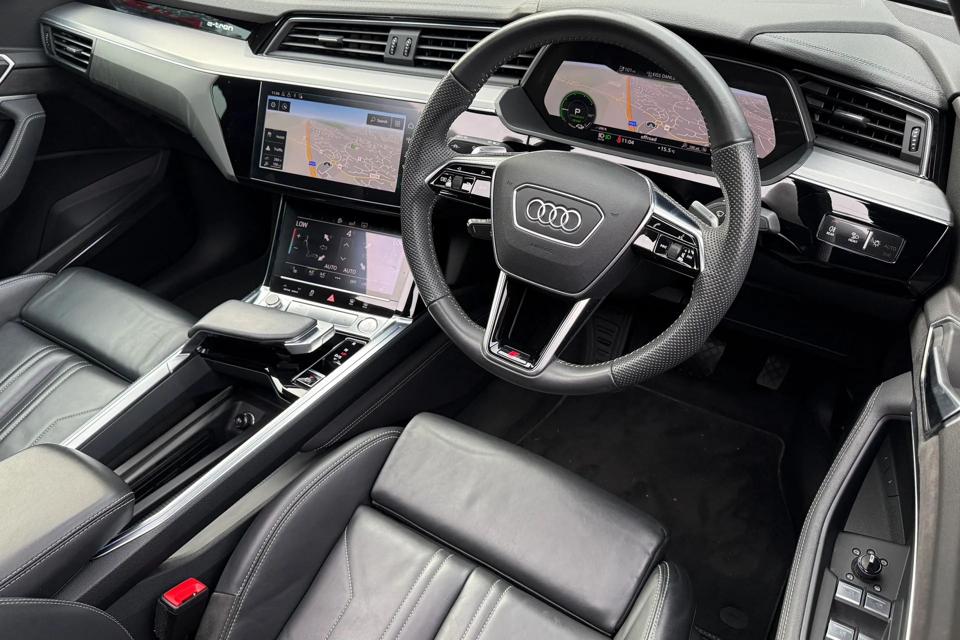 Audi e-tron thumbnail image number 57