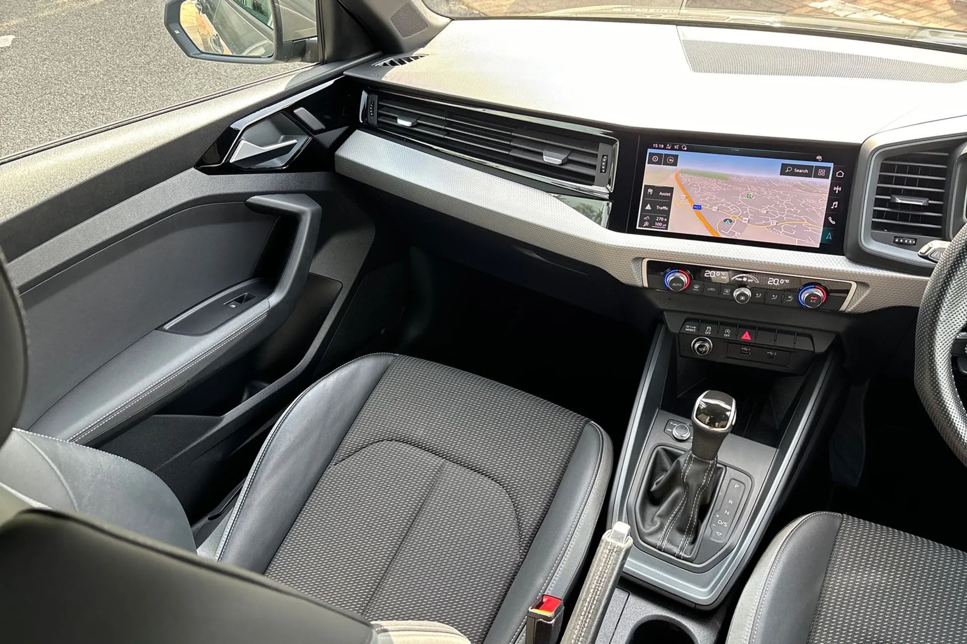 Audi A1 thumbnail image number 32