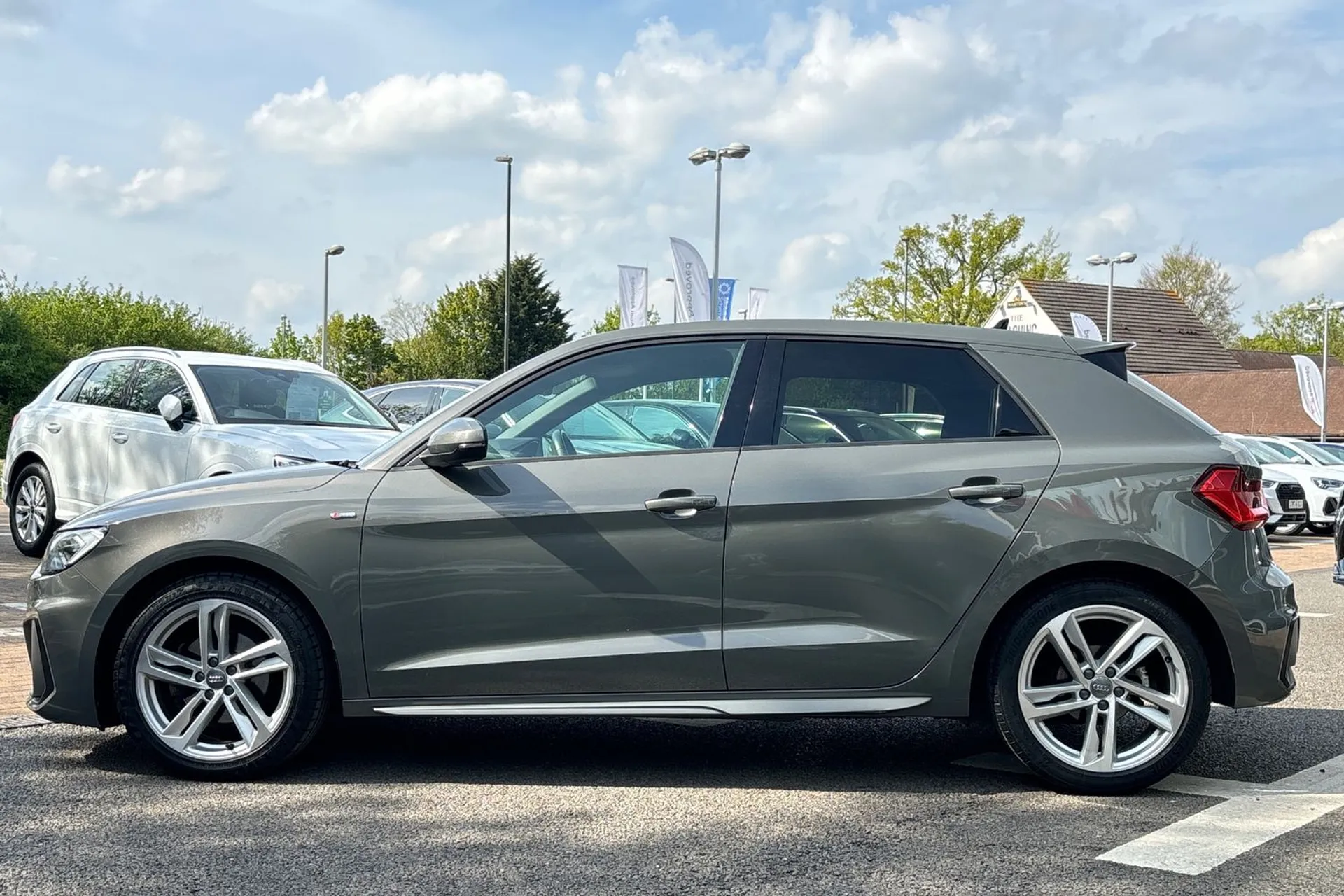 Audi A1 thumbnail image number 9