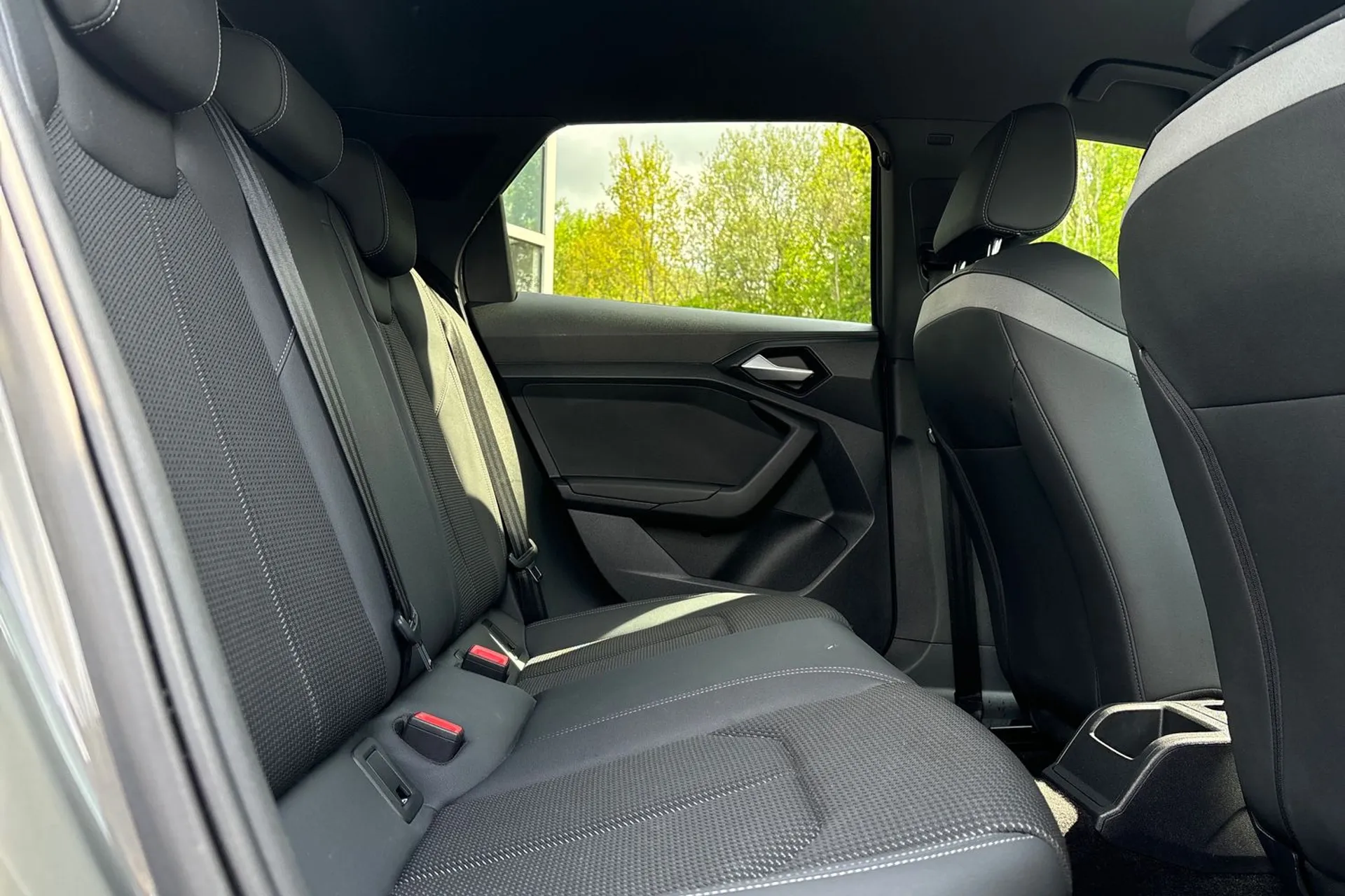 Audi A1 thumbnail image number 21