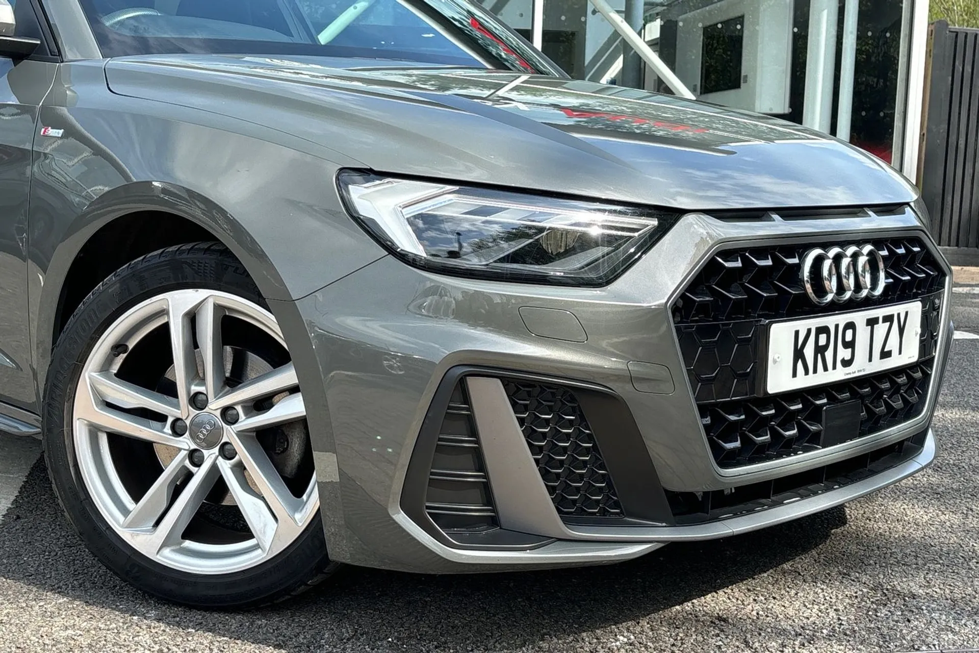 Audi A1 thumbnail image number 5