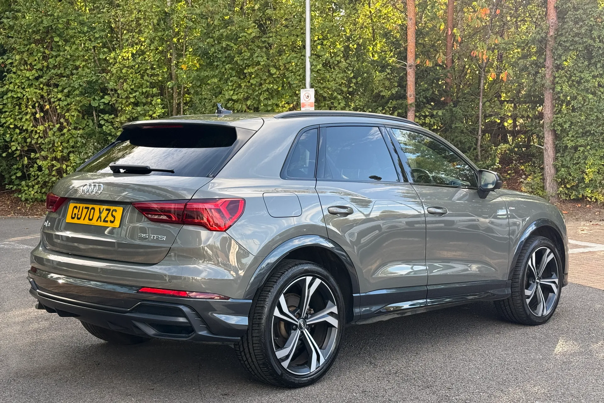 Audi Q3 thumbnail image number 34
