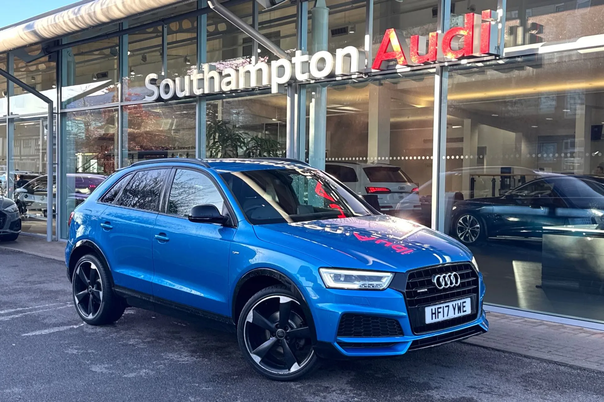 Audi Q3 focused image