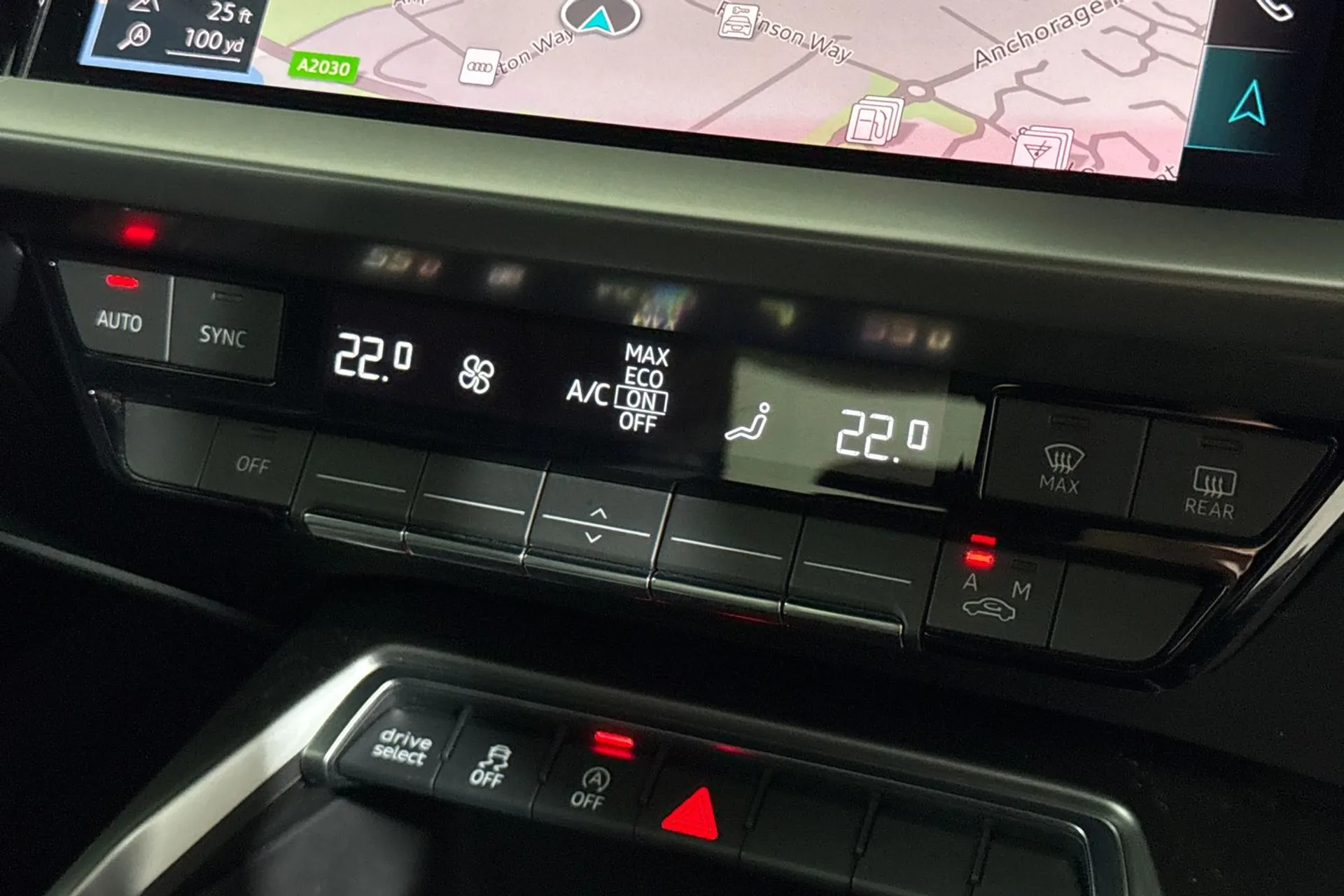 Audi A3 thumbnail image number 31