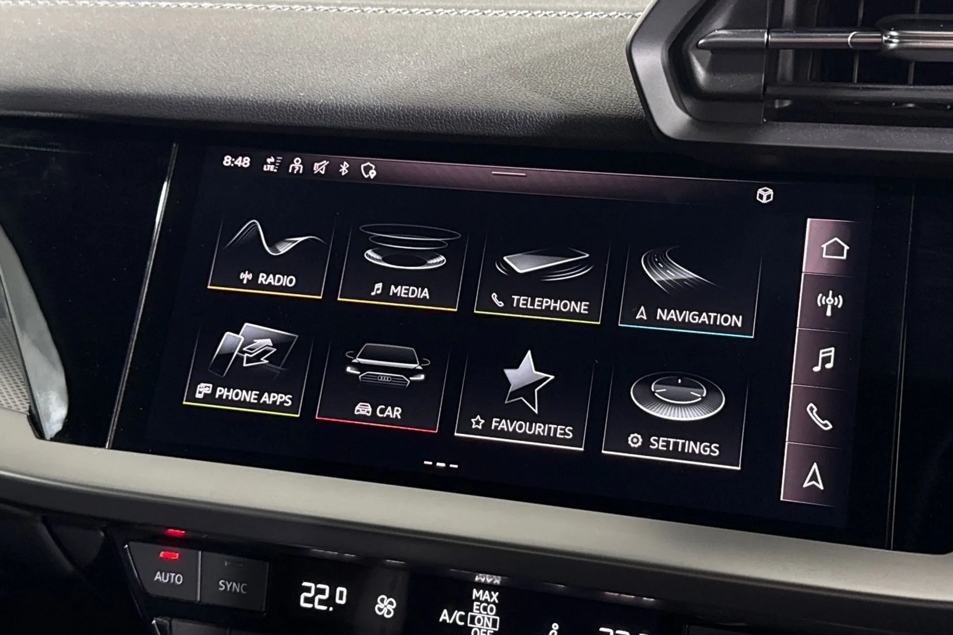 Audi A3 thumbnail image number 27