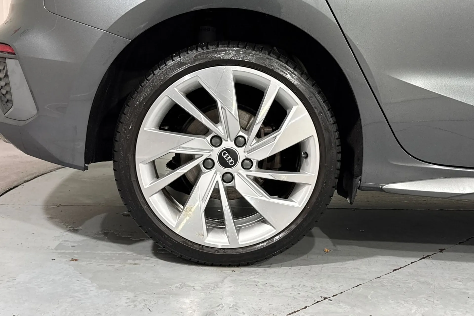 Audi A3 thumbnail image number 7