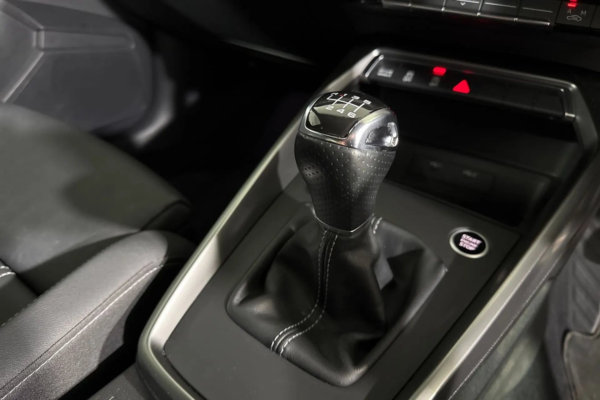 Audi A3 thumbnail image number 40