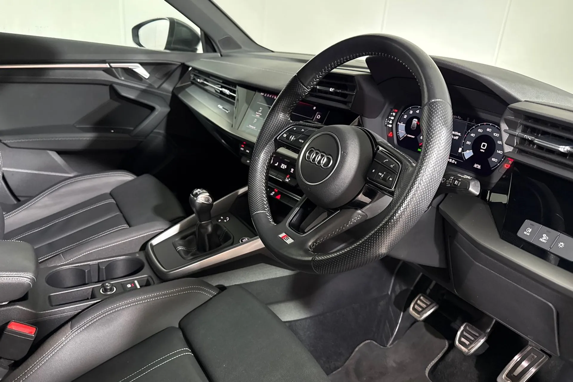 Audi A3 thumbnail image number 30