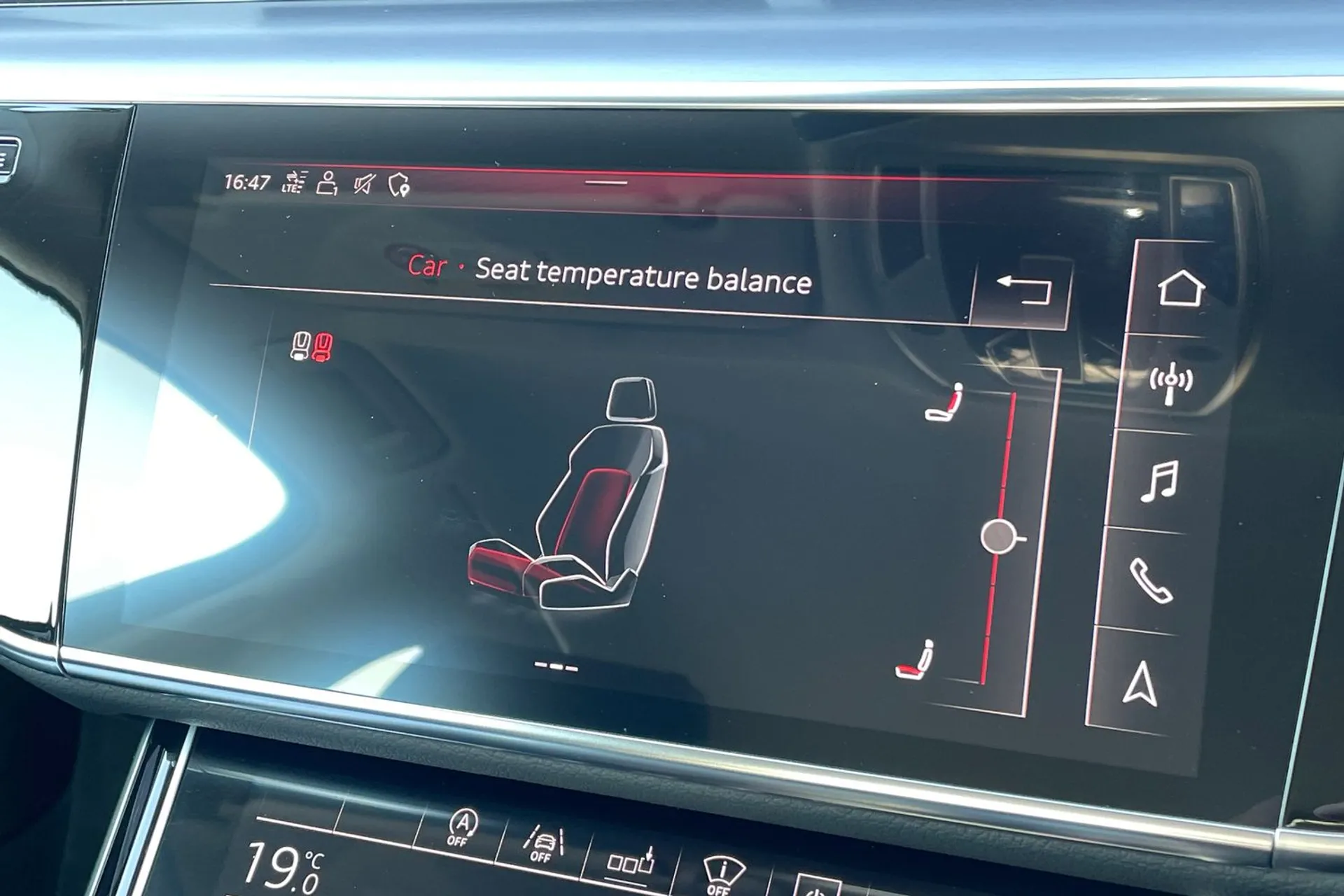 Audi A8 thumbnail image number 10