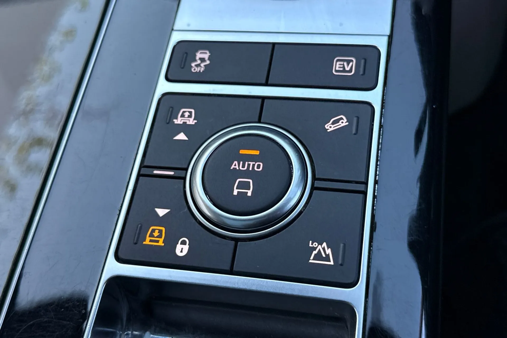 LAND ROVER RANGE ROVER thumbnail image number 53