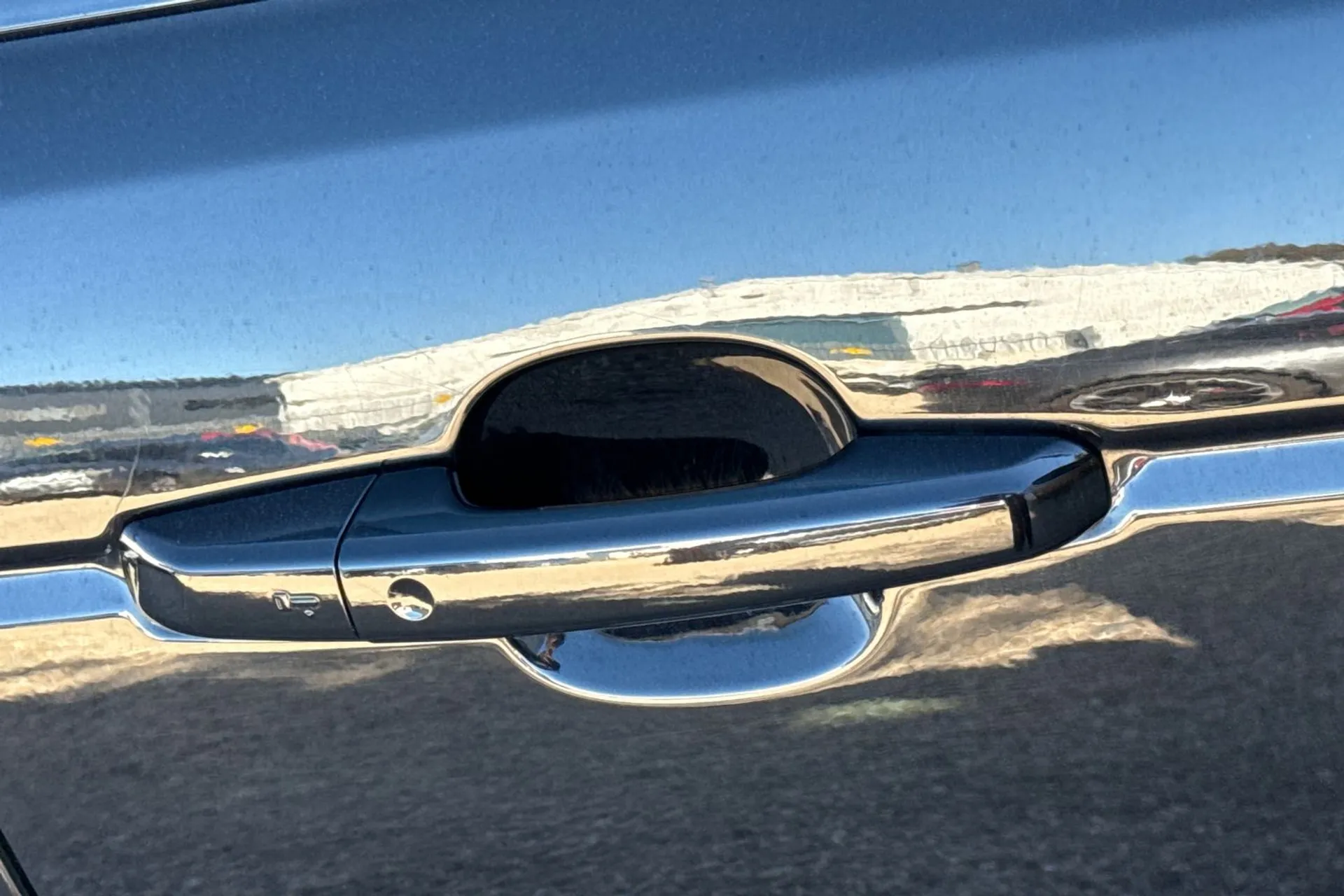 LAND ROVER RANGE ROVER thumbnail image number 17