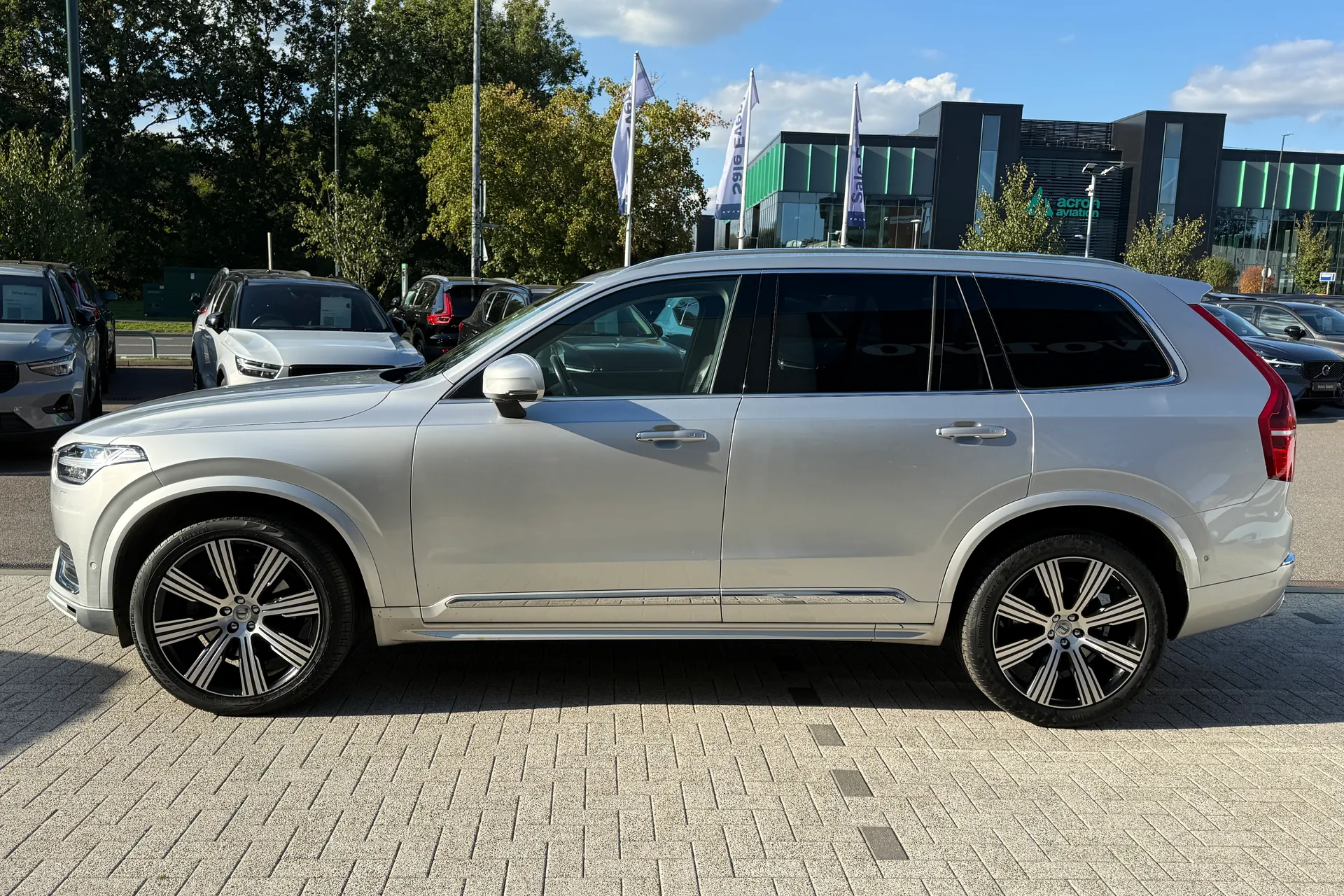 Volvo XC90 thumbnail image number 14