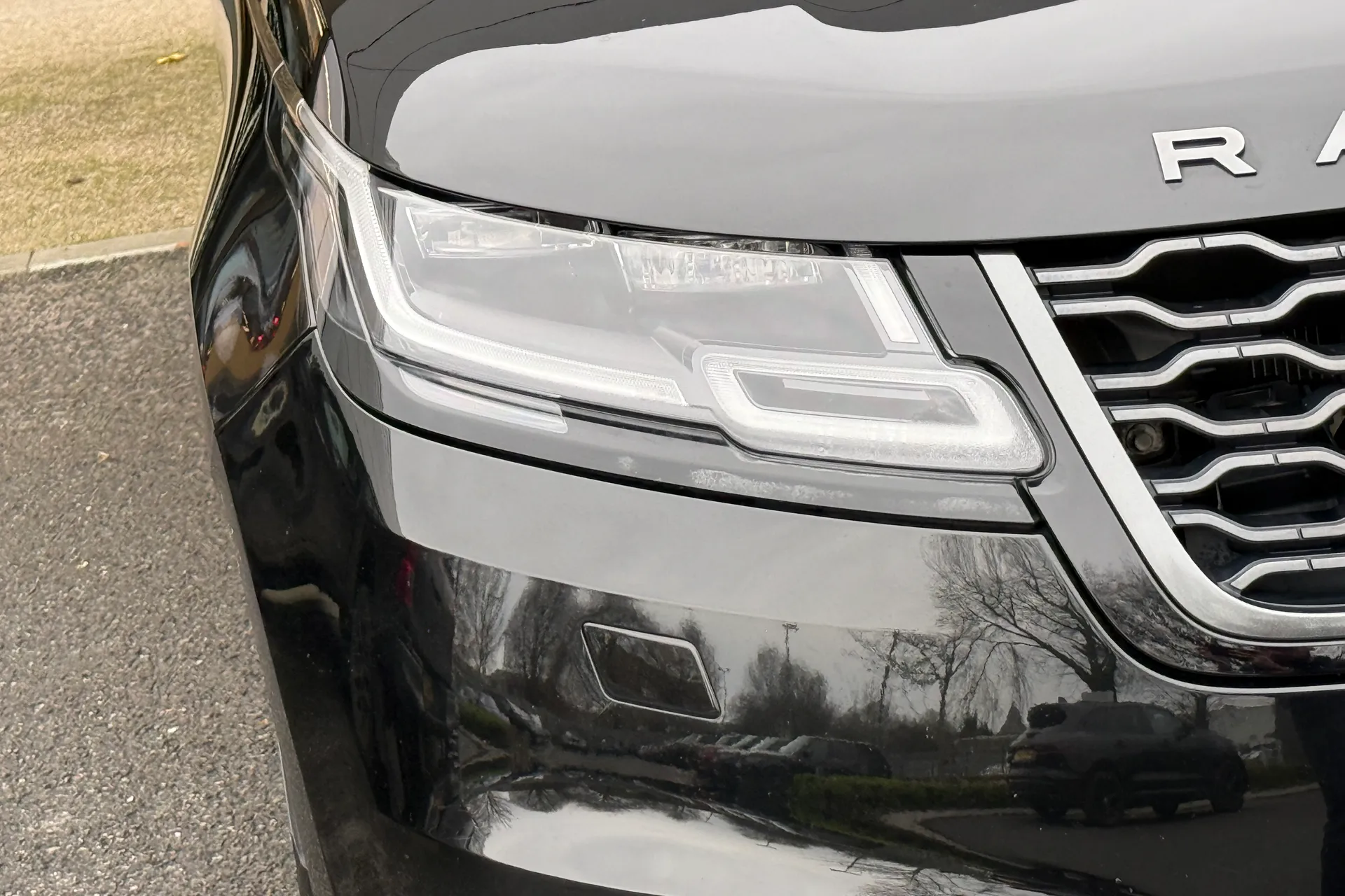 LAND ROVER RANGE ROVER VELAR thumbnail image number 53