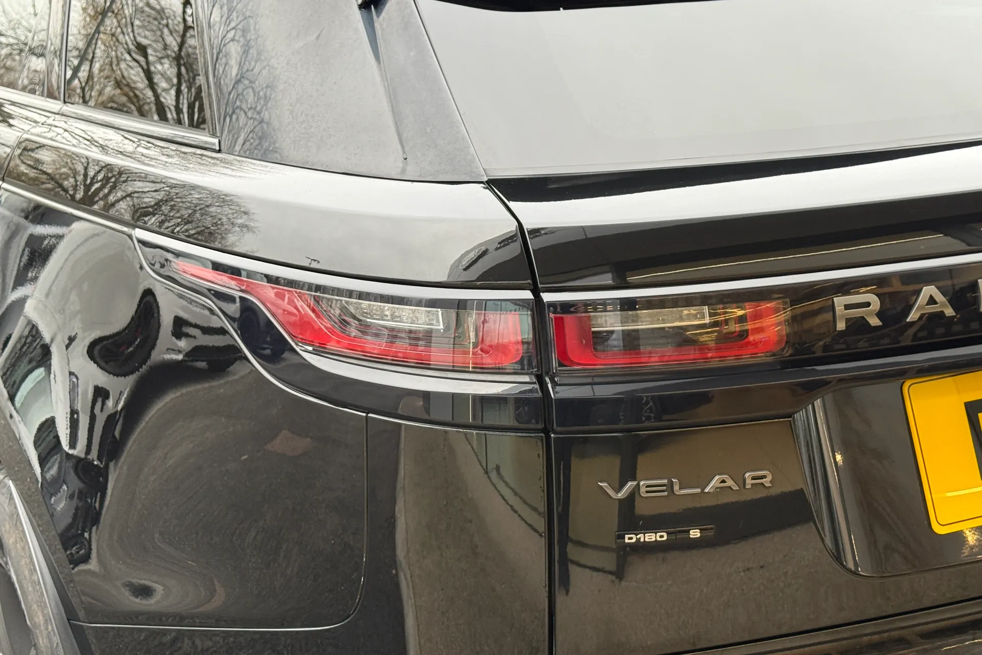 LAND ROVER RANGE ROVER VELAR thumbnail image number 55