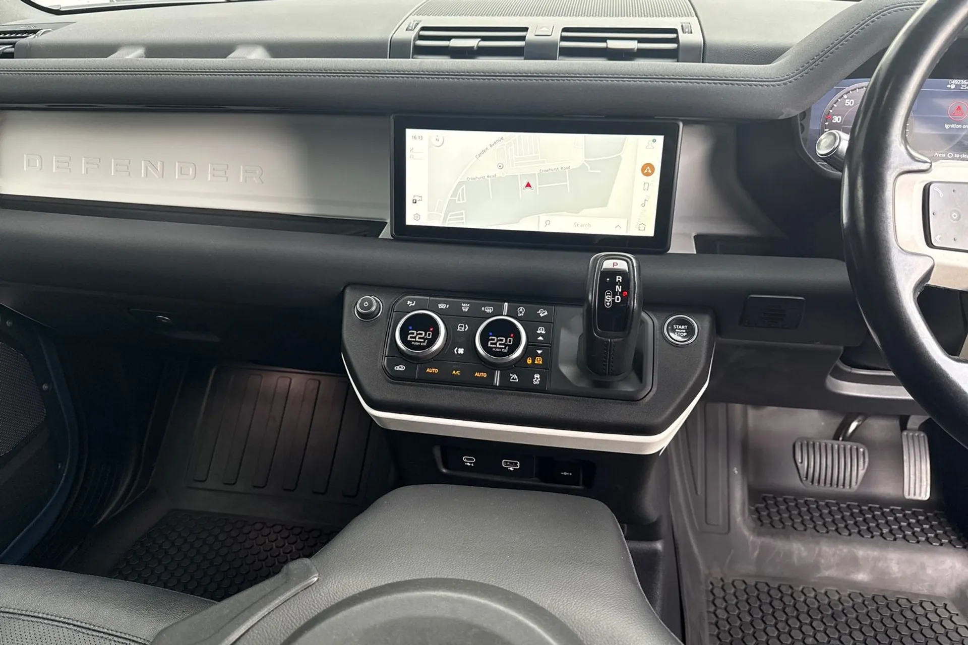 LAND ROVER DEFENDER thumbnail image number 43