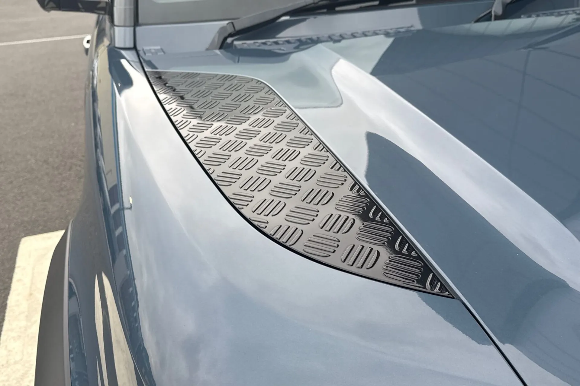 LAND ROVER DEFENDER thumbnail image number 28