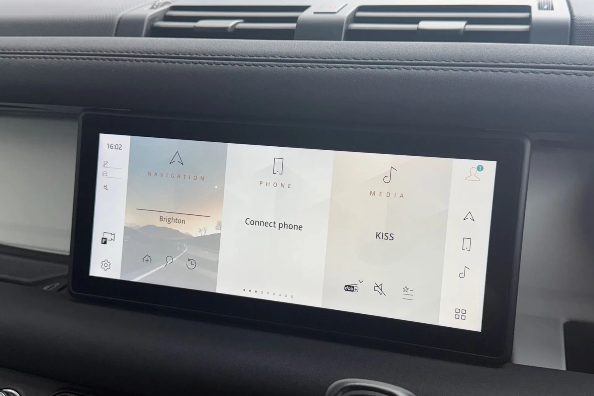 LAND ROVER DEFENDER thumbnail image number 54