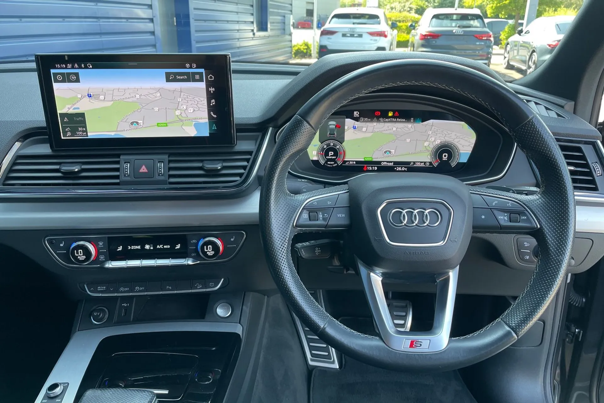 Audi Q5 thumbnail image number 36