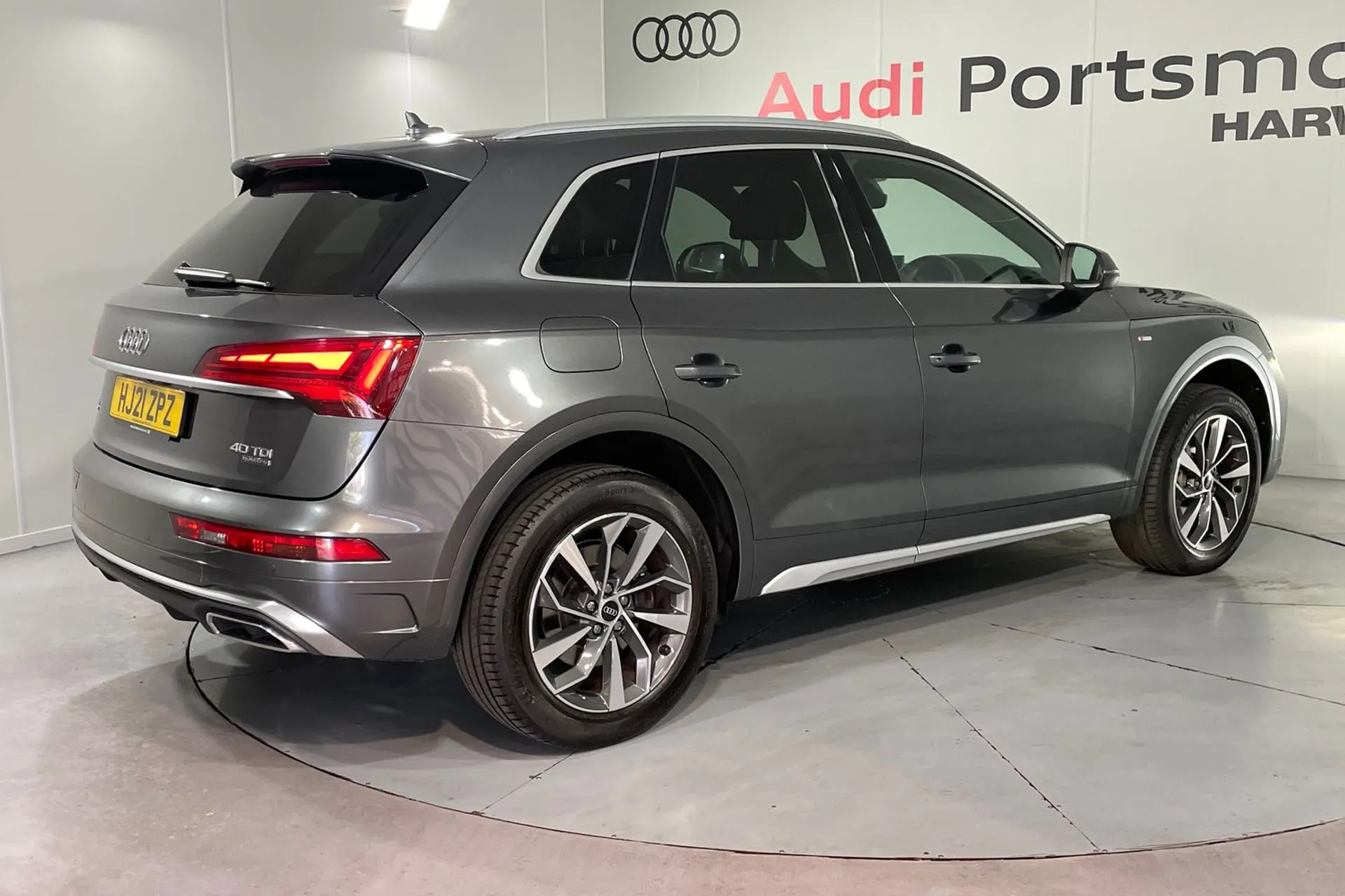 Audi Q5 thumbnail image number 7
