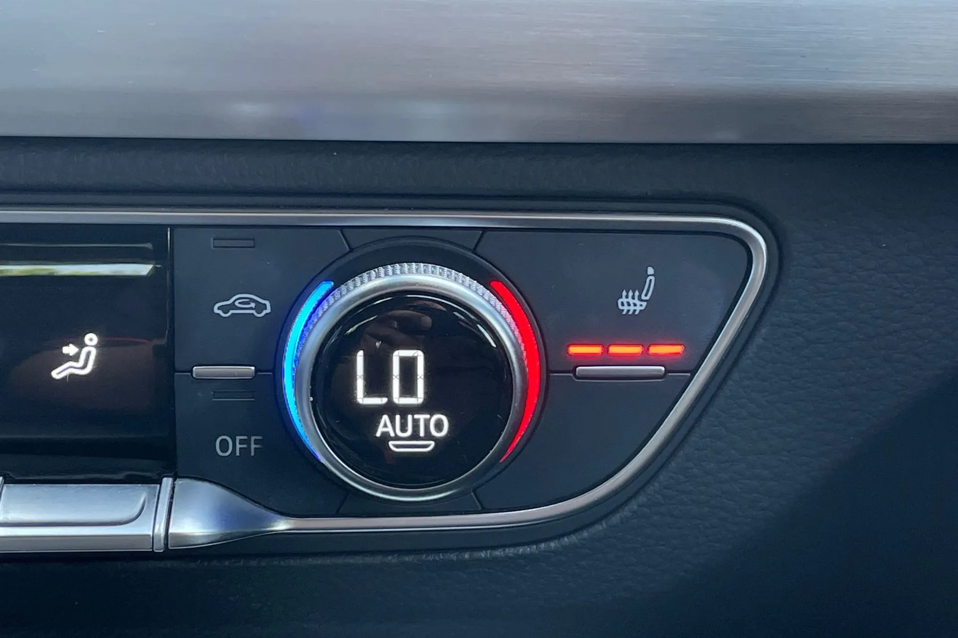 Audi Q5 thumbnail image number 27