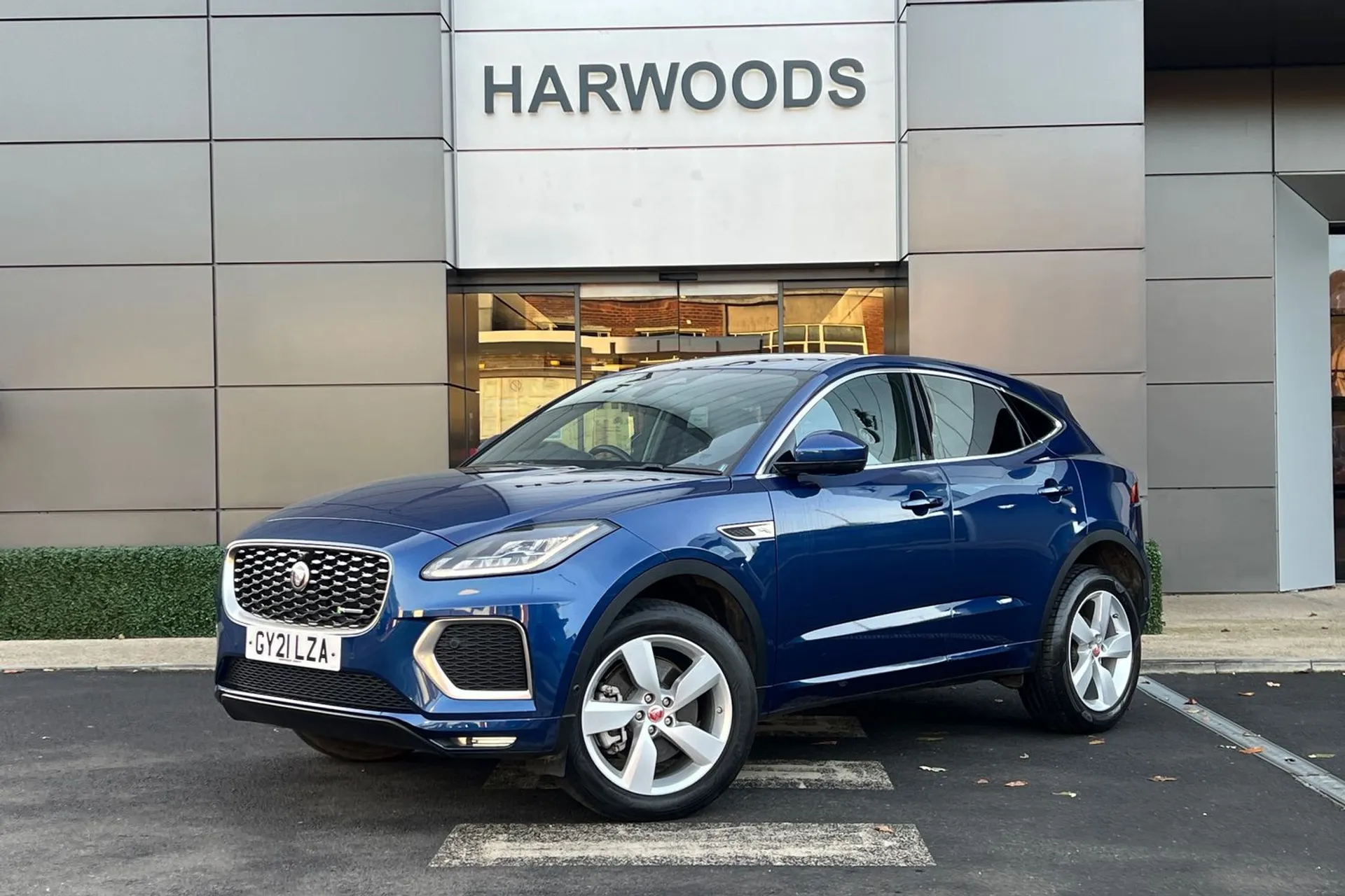 Jaguar E-PACE thumbnail image number 10