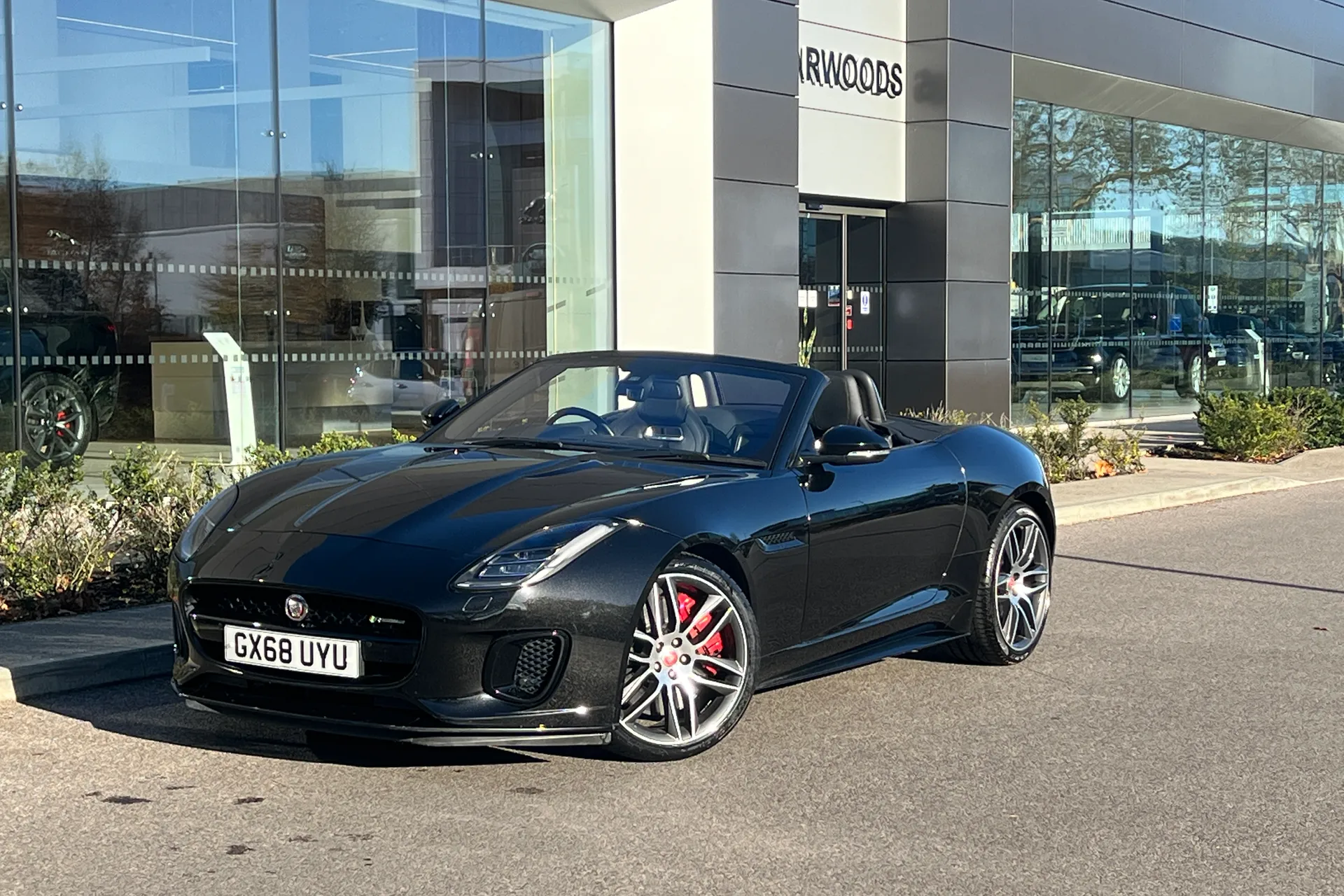 Jaguar F-TYPE thumbnail image number 19