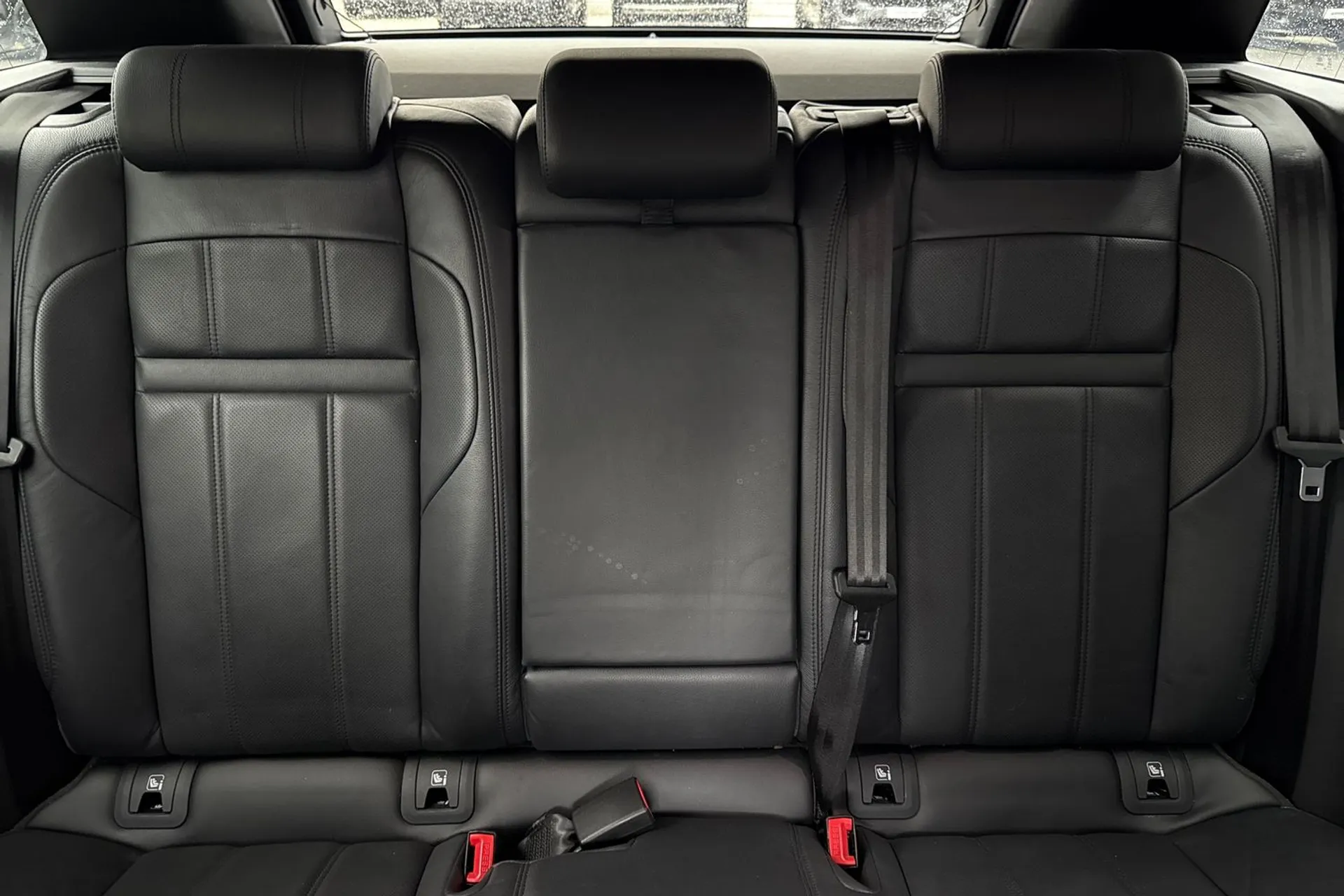 LAND ROVER RANGE ROVER EVOQUE thumbnail image number 36