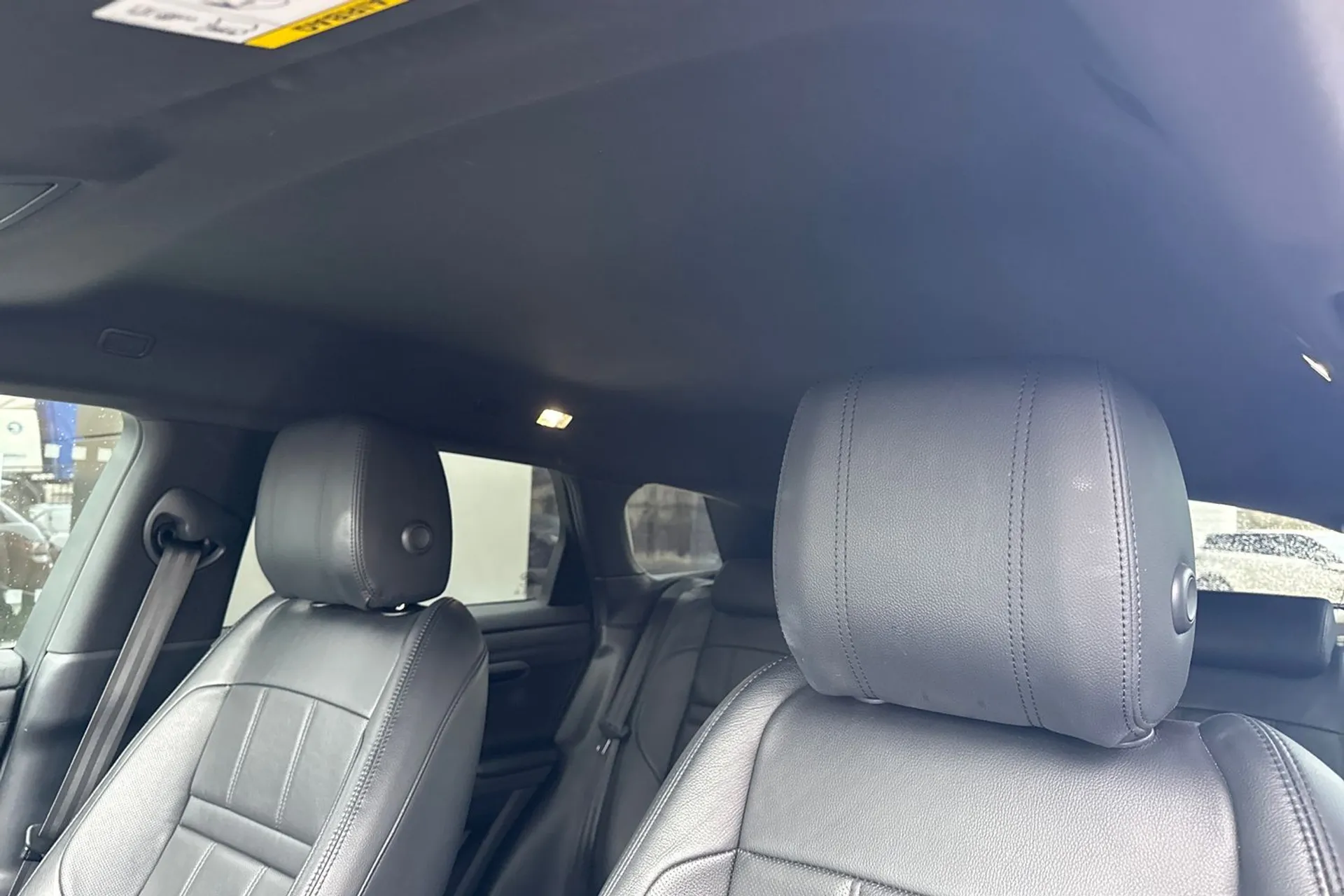 LAND ROVER RANGE ROVER EVOQUE thumbnail image number 34