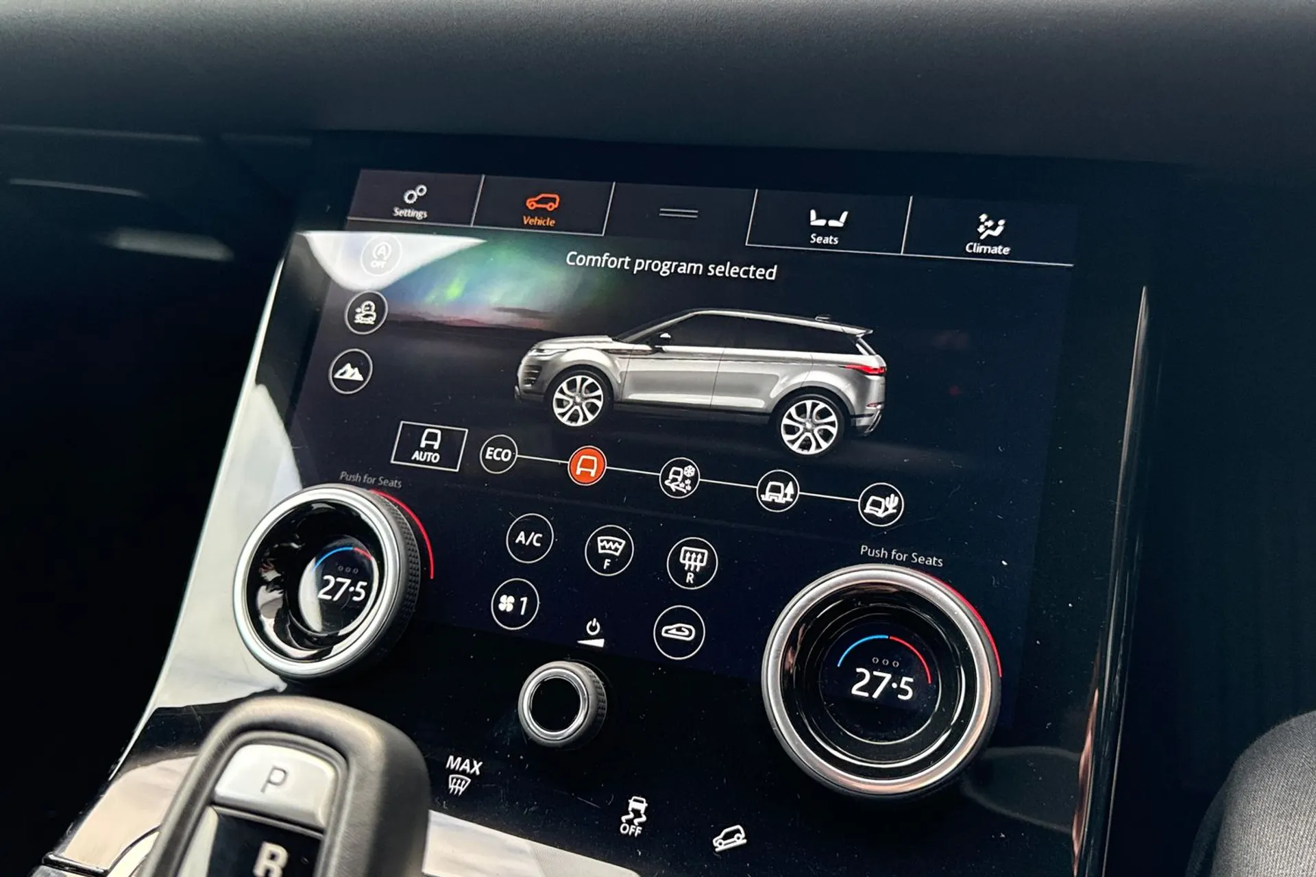 LAND ROVER RANGE ROVER EVOQUE thumbnail image number 48